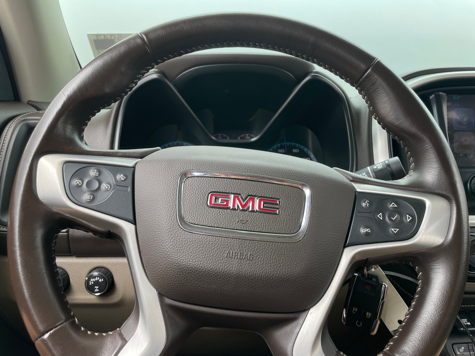 Thumbnail: 2017 GMC Canyon - 4