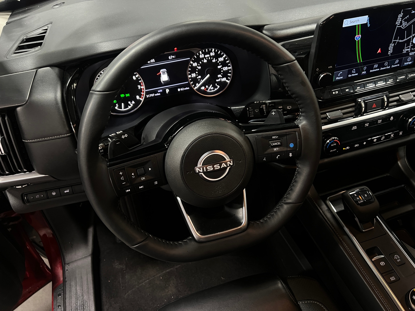 Thumbnail: 2023 Nissan Pathfinder - 4