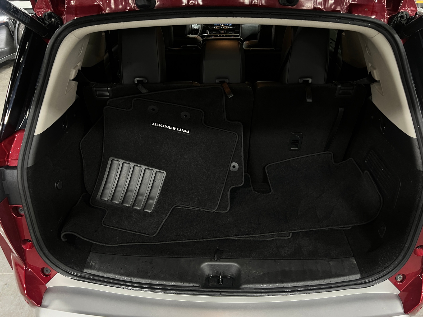 Thumbnail: 2023 Nissan Pathfinder - 6