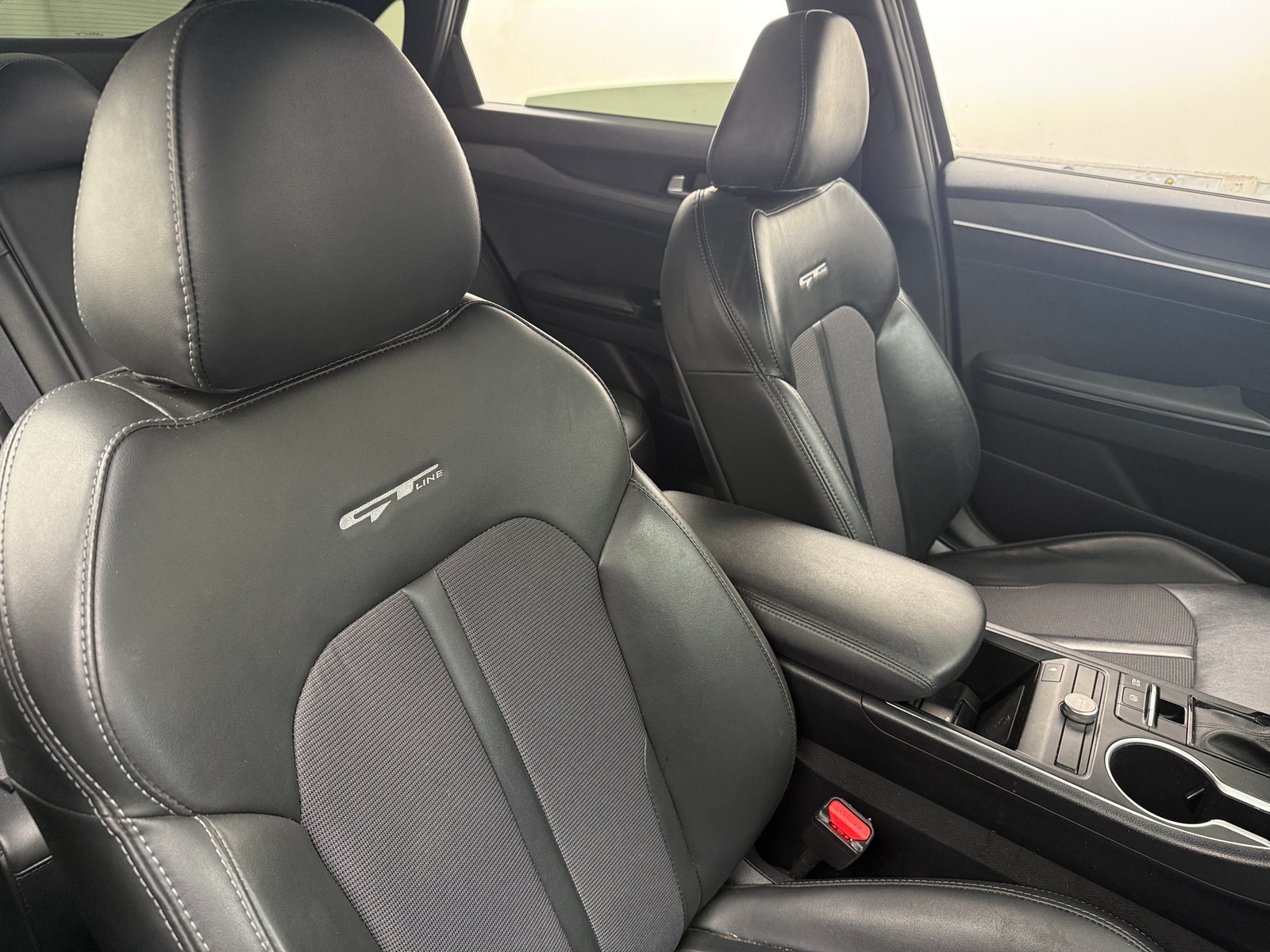 Thumbnail: 2022 Kia K5 - 2