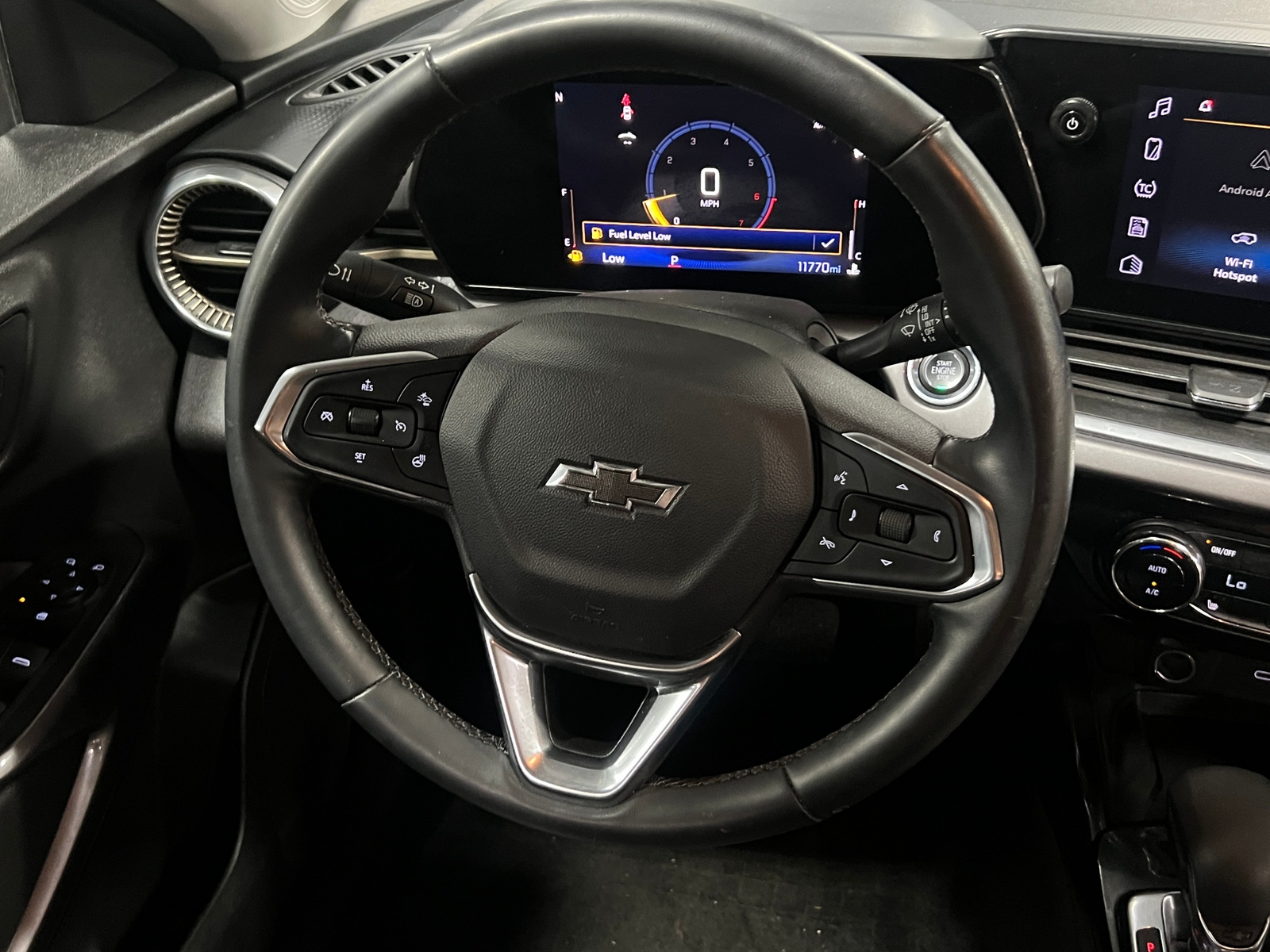 Thumbnail: 2024 Chevrolet Trax - 4