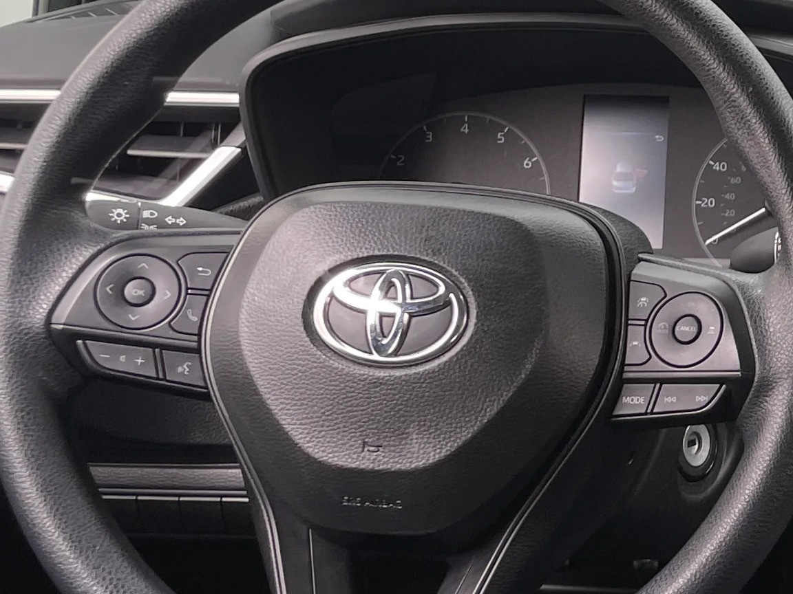 Thumbnail: 2025 Toyota Corolla - 5