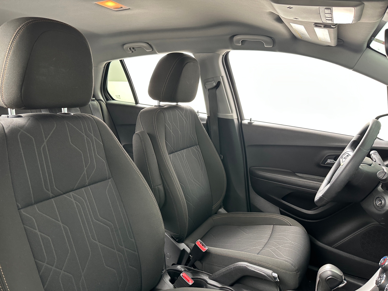 Thumbnail: 2020 Chevrolet Trax - 2