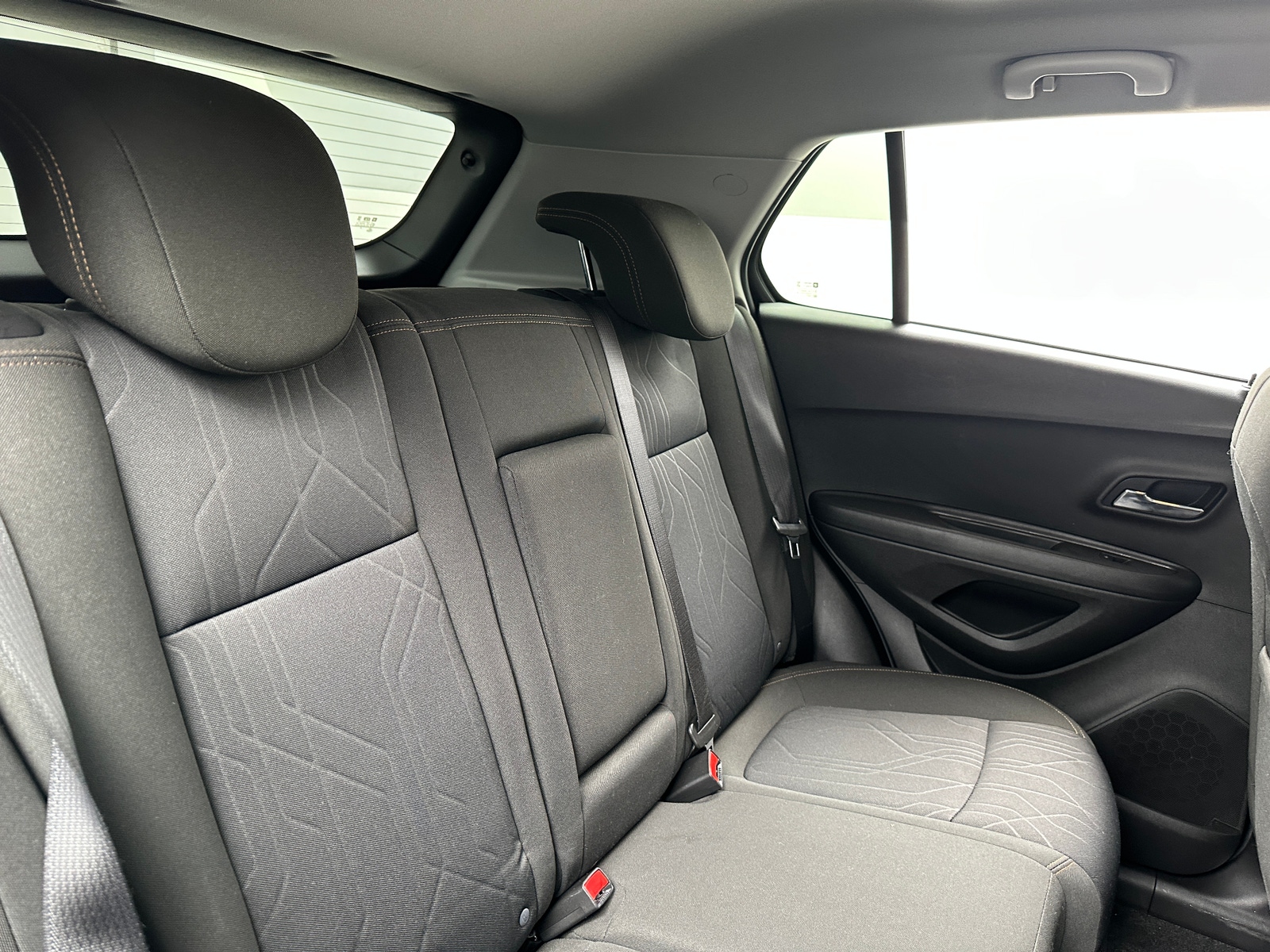 Thumbnail: 2020 Chevrolet Trax - 6