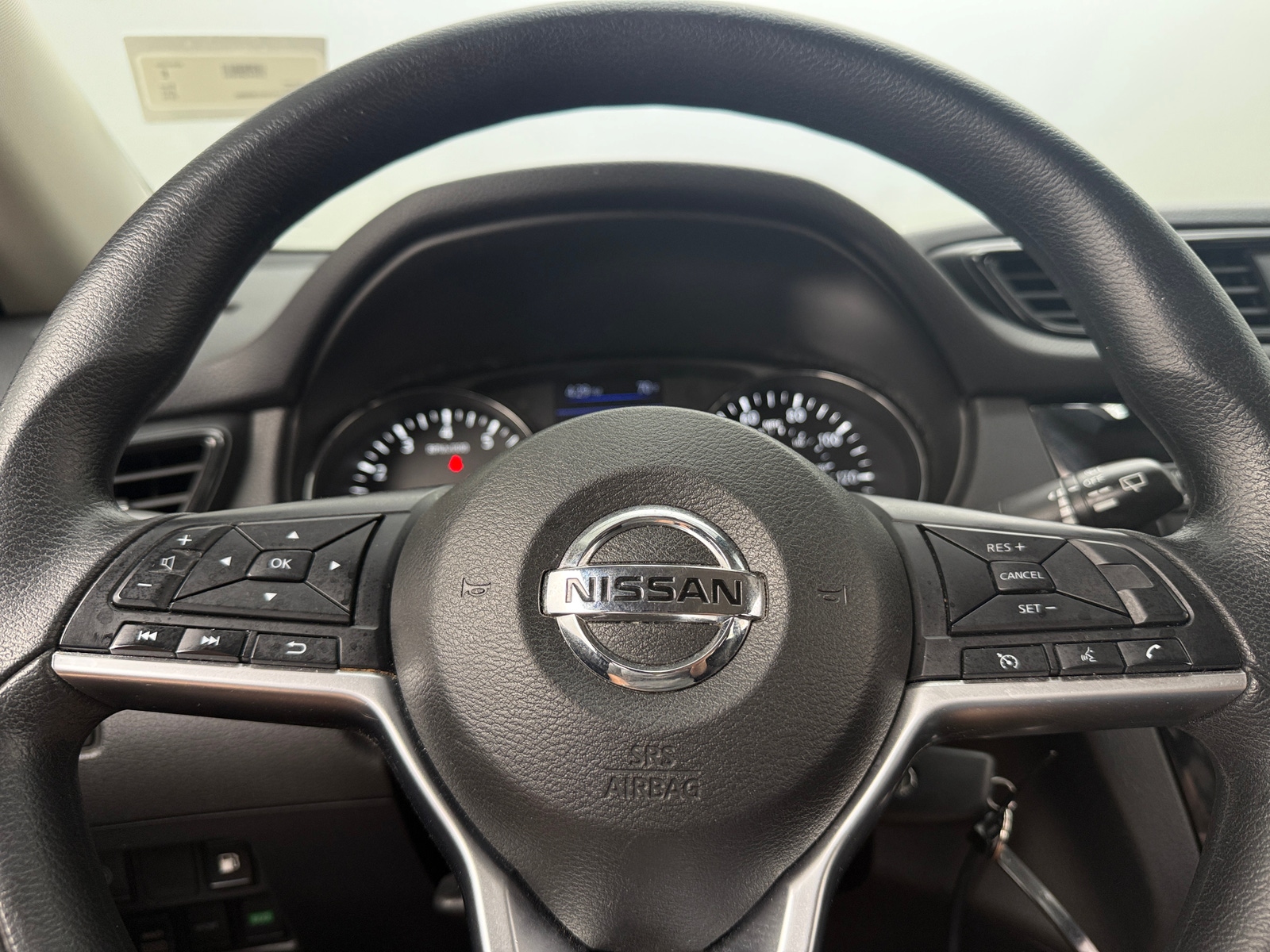 Thumbnail: 2019 Nissan Rogue - 5