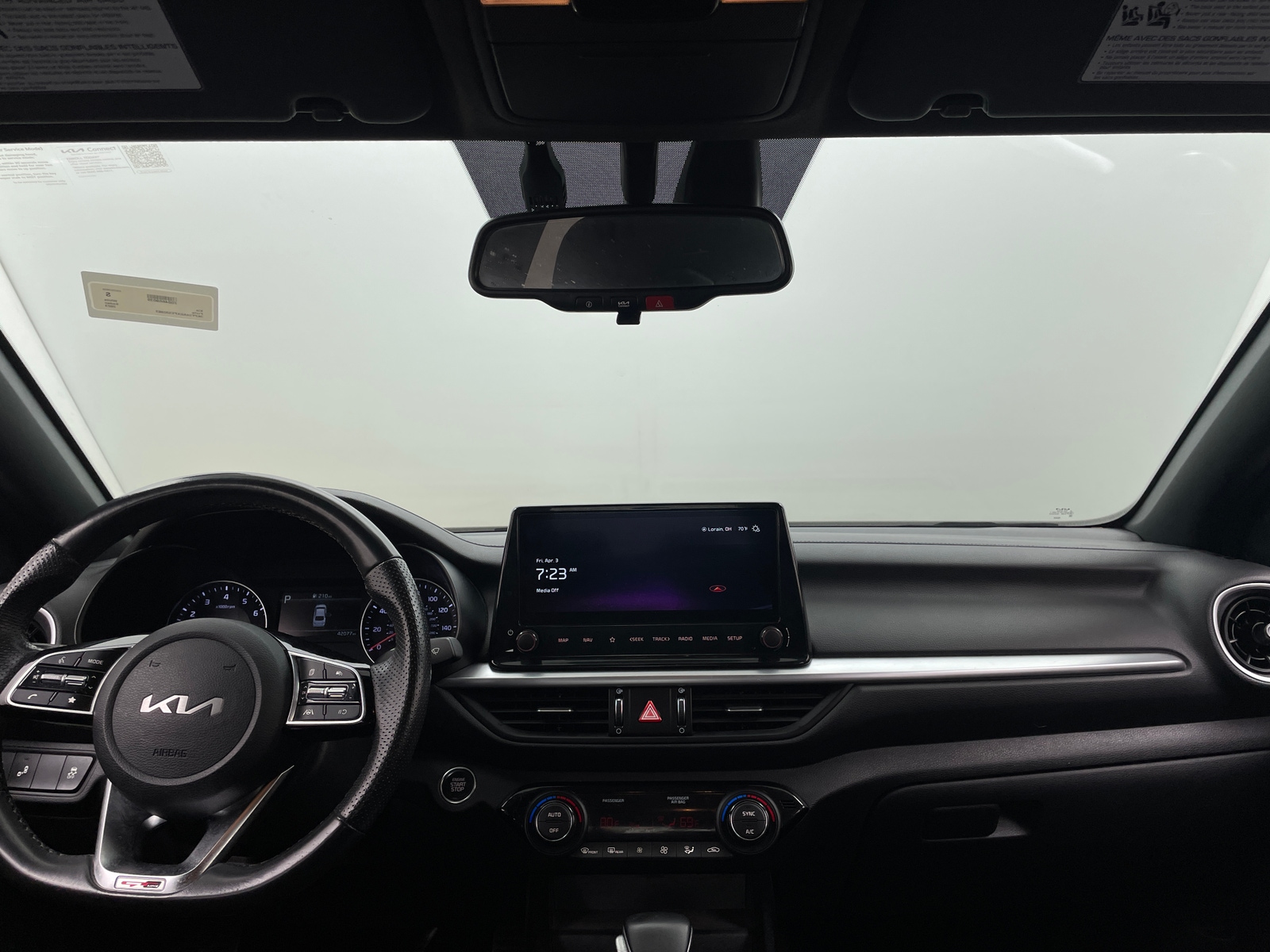 Thumbnail: 2023 Kia Forte - 3