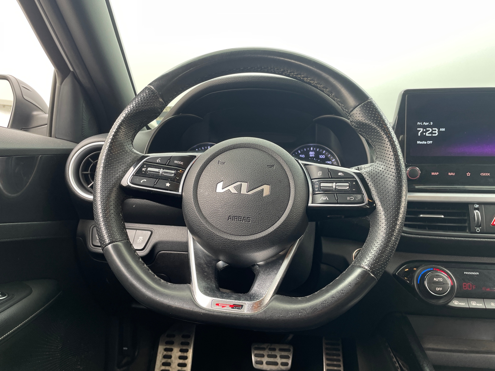 Thumbnail: 2023 Kia Forte - 5