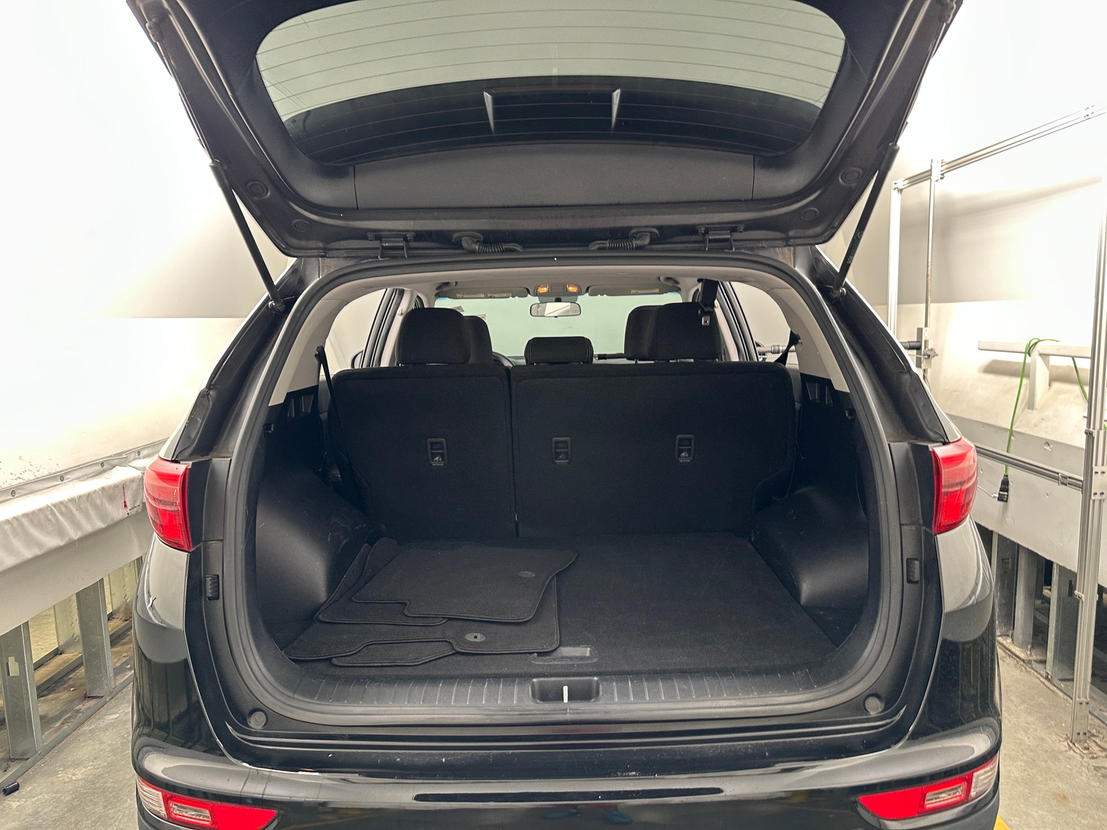 Thumbnail: 2018 Kia Sportage - 7