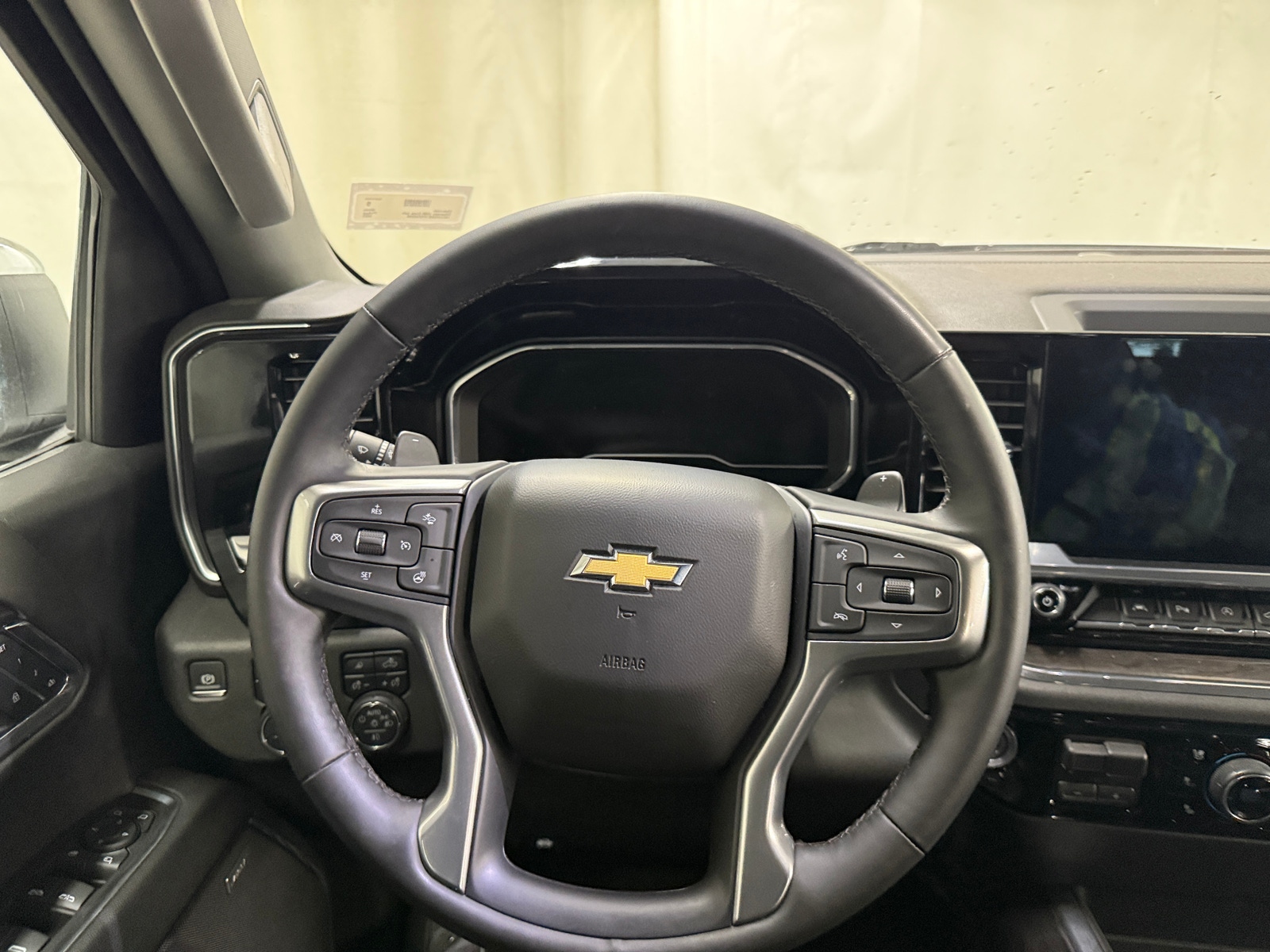 Thumbnail: 2023 Chevrolet Silverado 1500 - 4