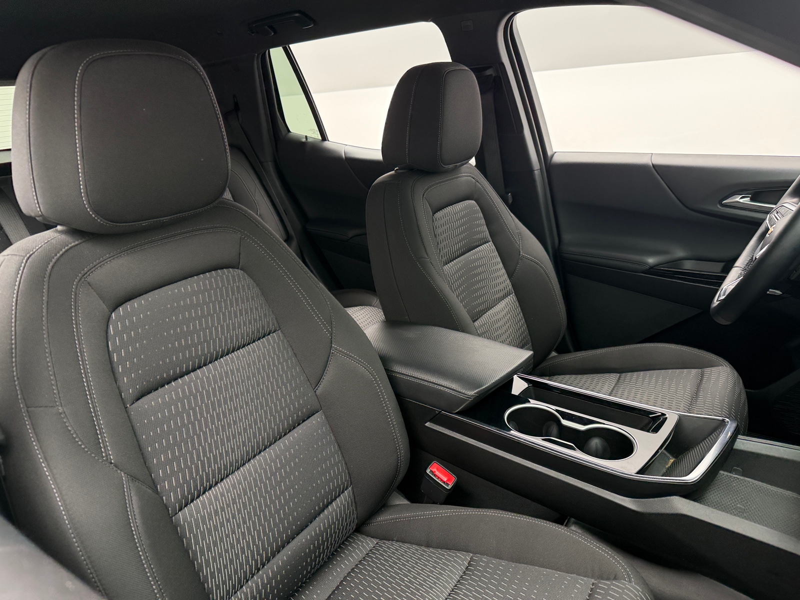 Thumbnail: 2025 Chevrolet Equinox - 2