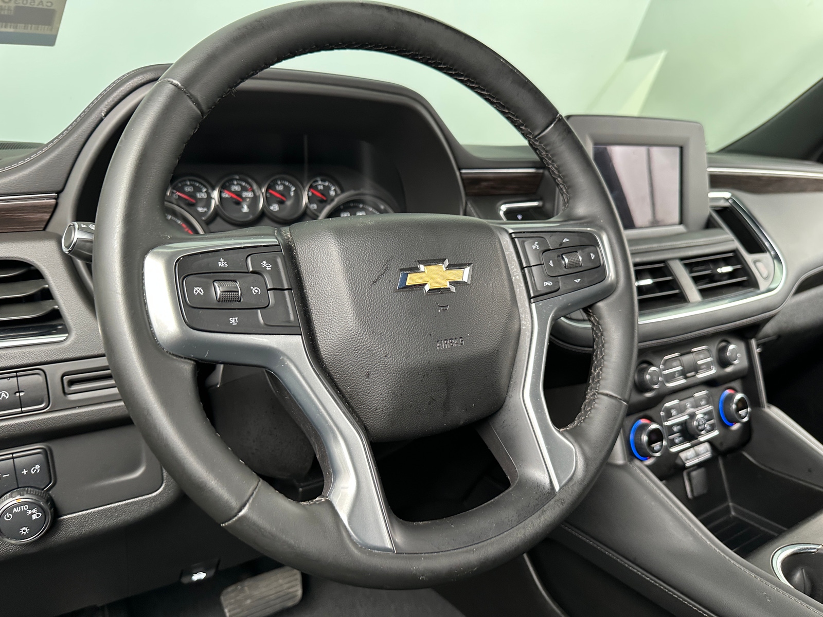 Thumbnail: 2024 Chevrolet Tahoe - 5