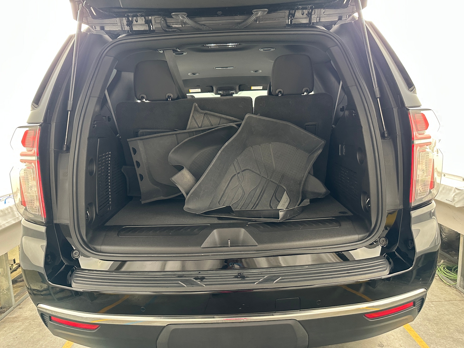 Thumbnail: 2024 Chevrolet Tahoe - 7