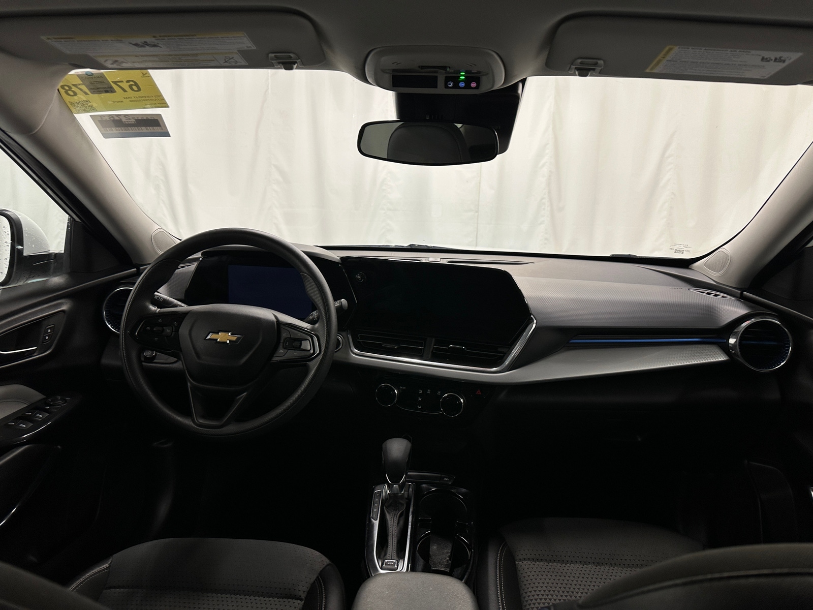 Thumbnail: 2025 Chevrolet Trax - 3