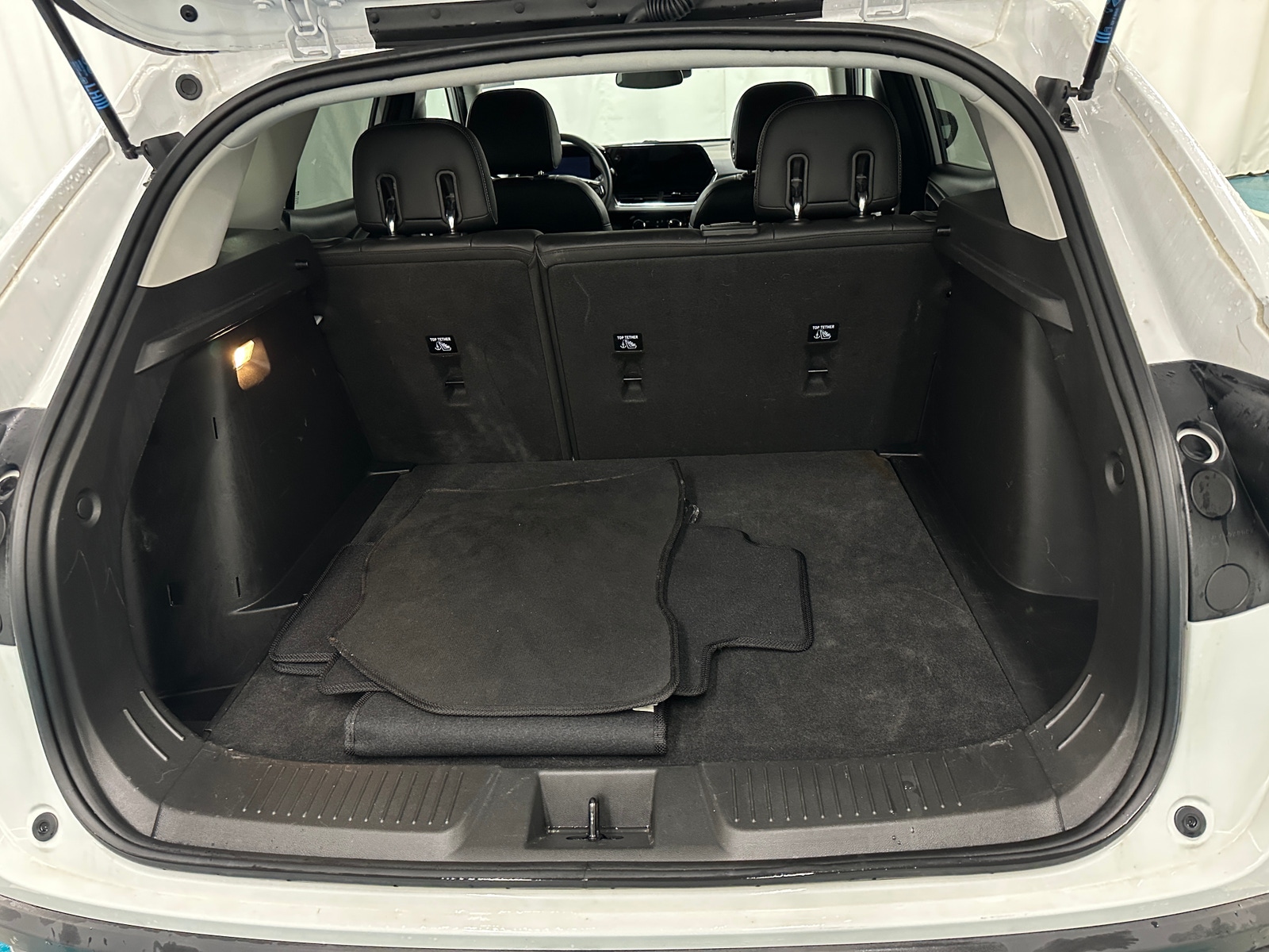 Thumbnail: 2025 Chevrolet Trax - 7