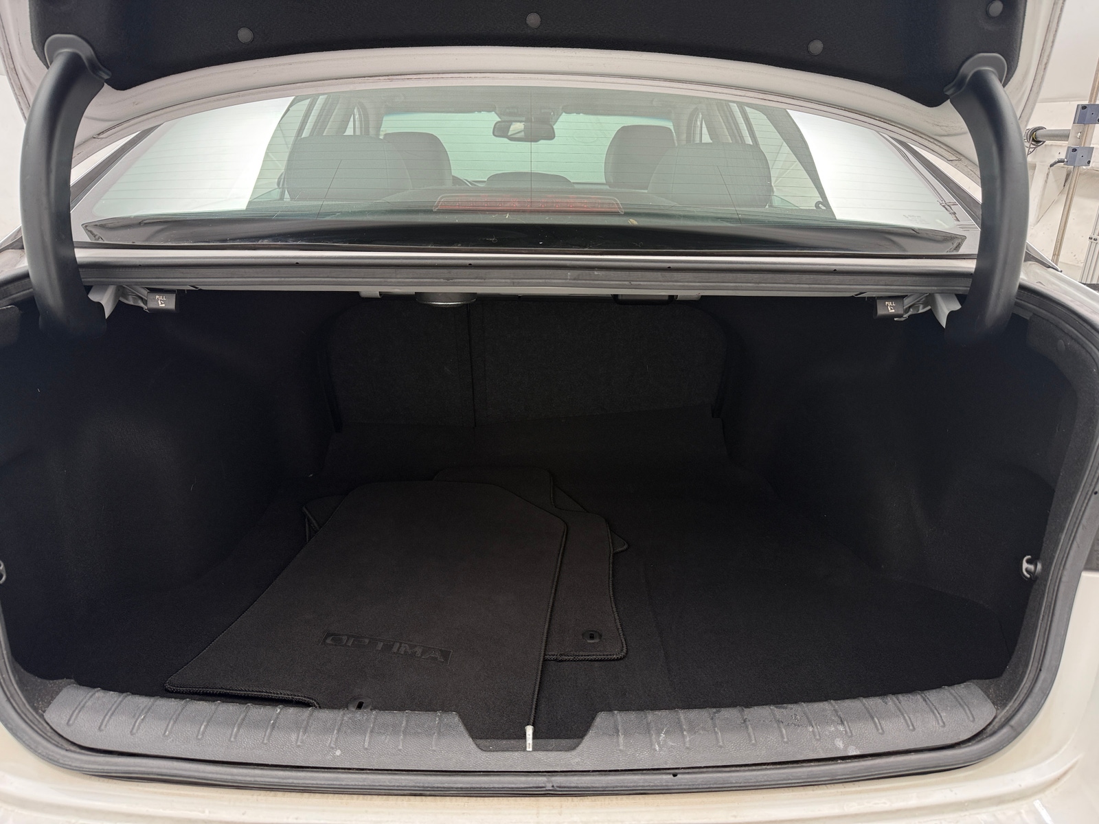 Thumbnail: 2019 Kia Optima - 6