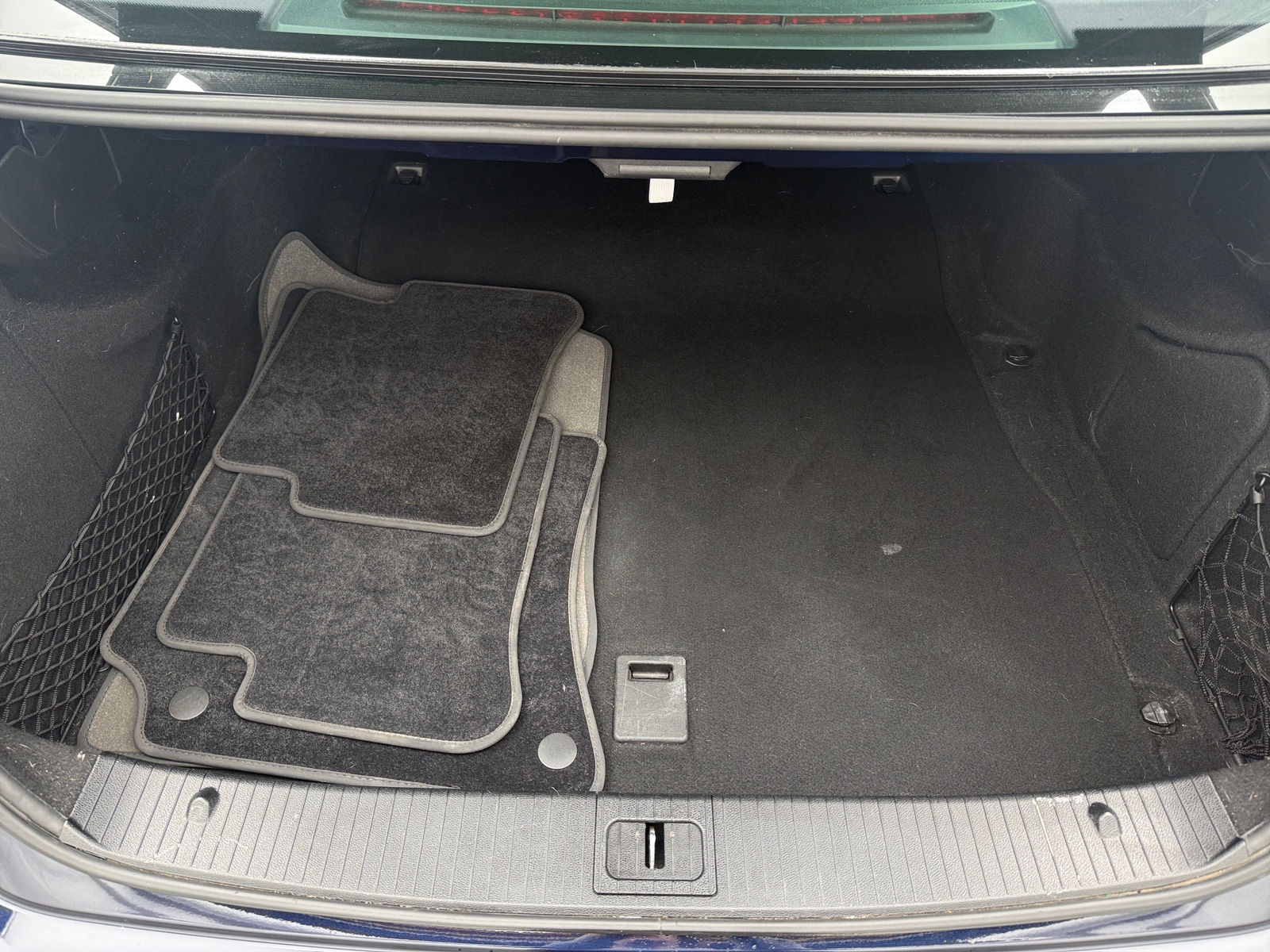 Thumbnail: 2012 Mercedes-Benz E-Class - 6