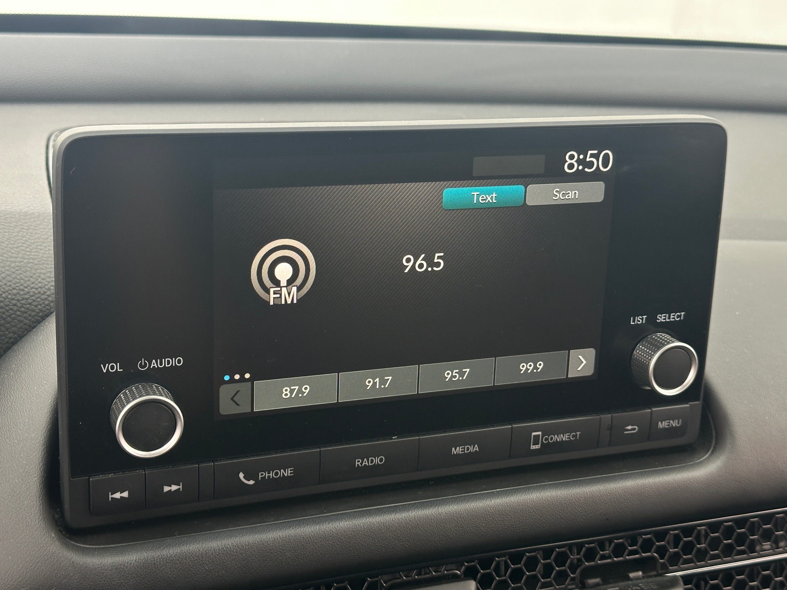 Thumbnail: 2023 Honda HR-V - 4