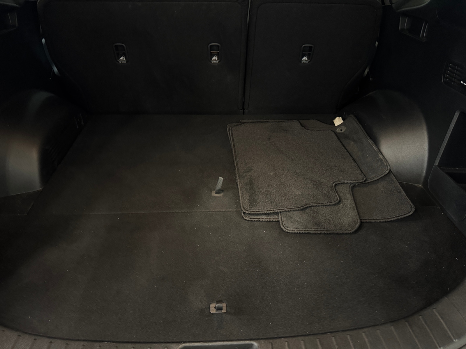 Thumbnail: 2022 Hyundai Santa Fe - 7