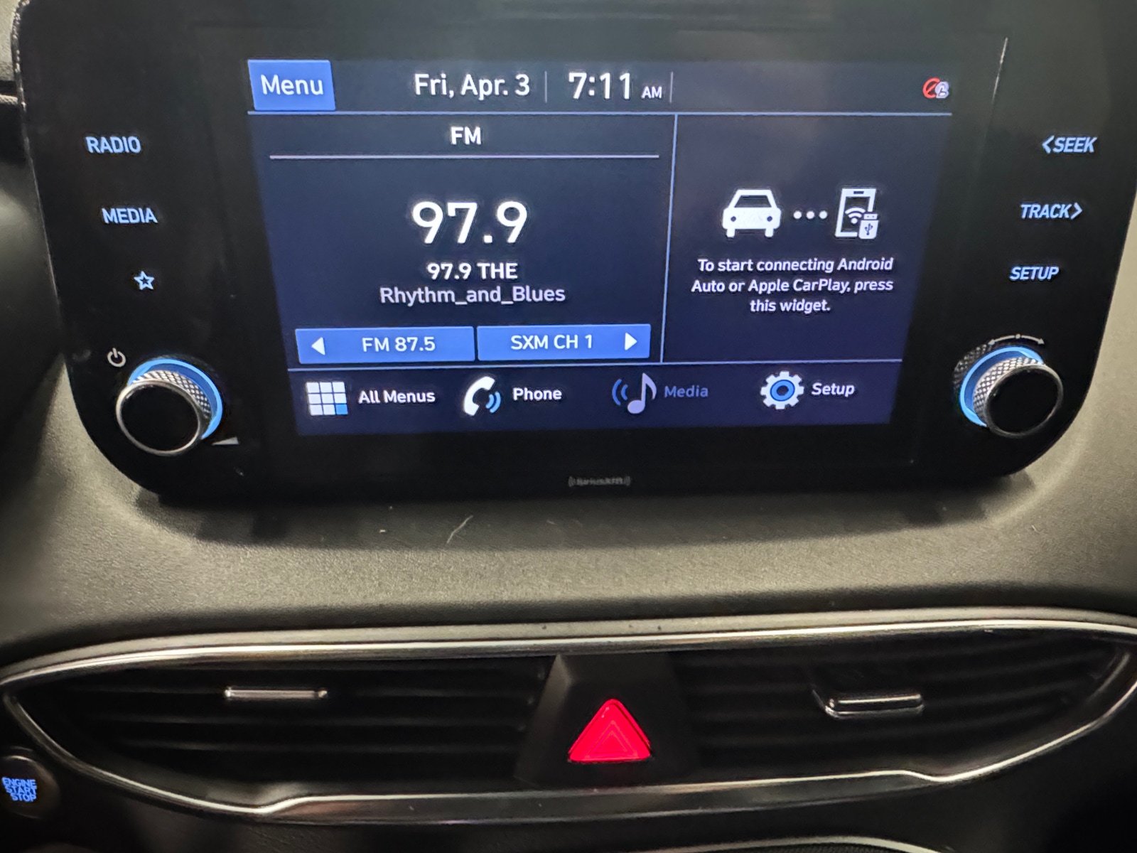 Thumbnail: 2022 Hyundai Santa Fe - 4