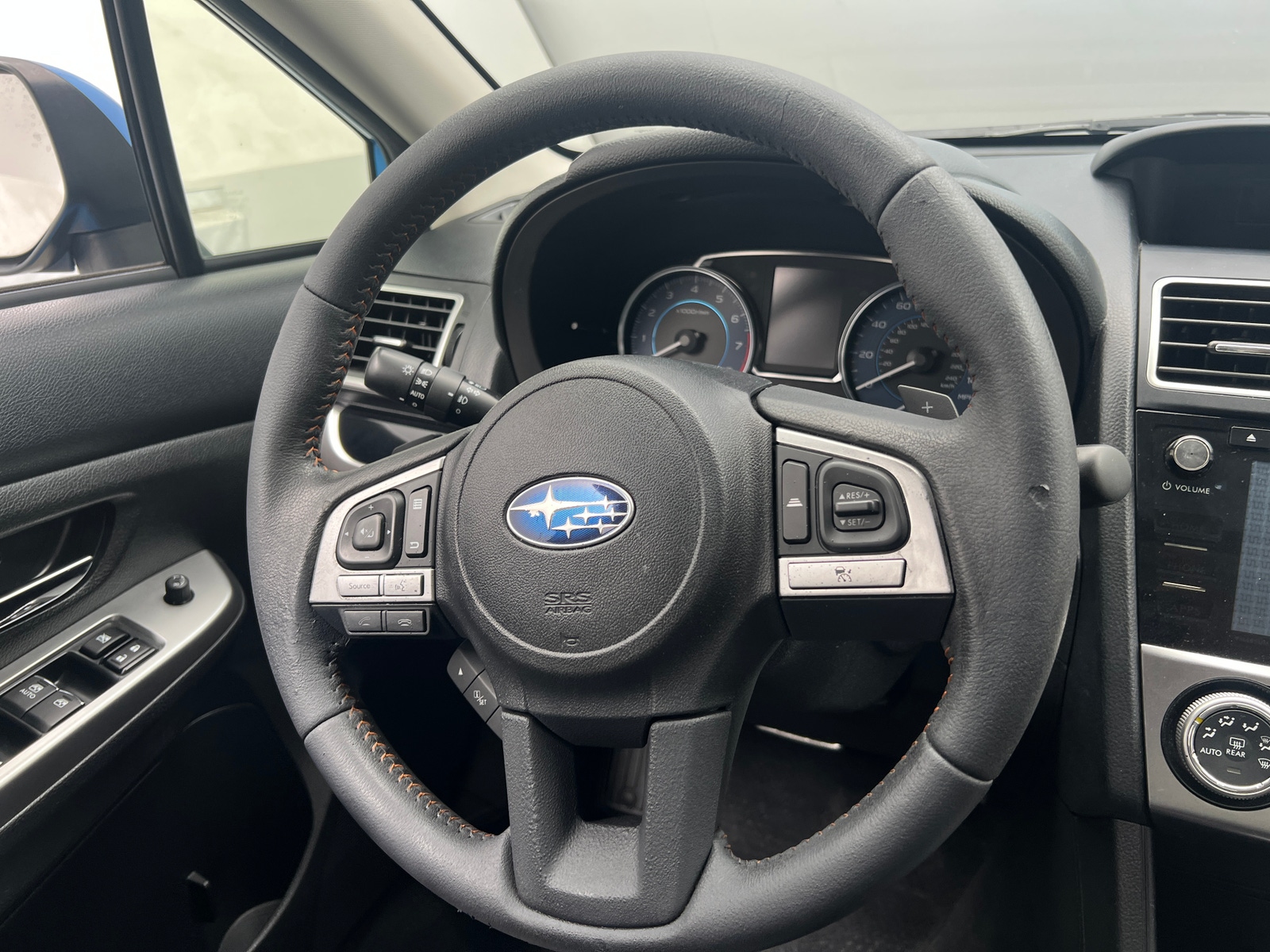 Thumbnail: 2016 Subaru Crosstrek - 4