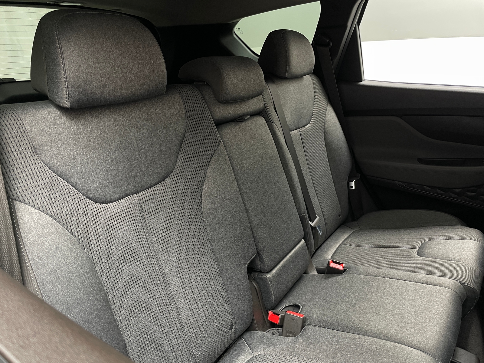 Thumbnail: 2019 Hyundai Santa Fe - 6