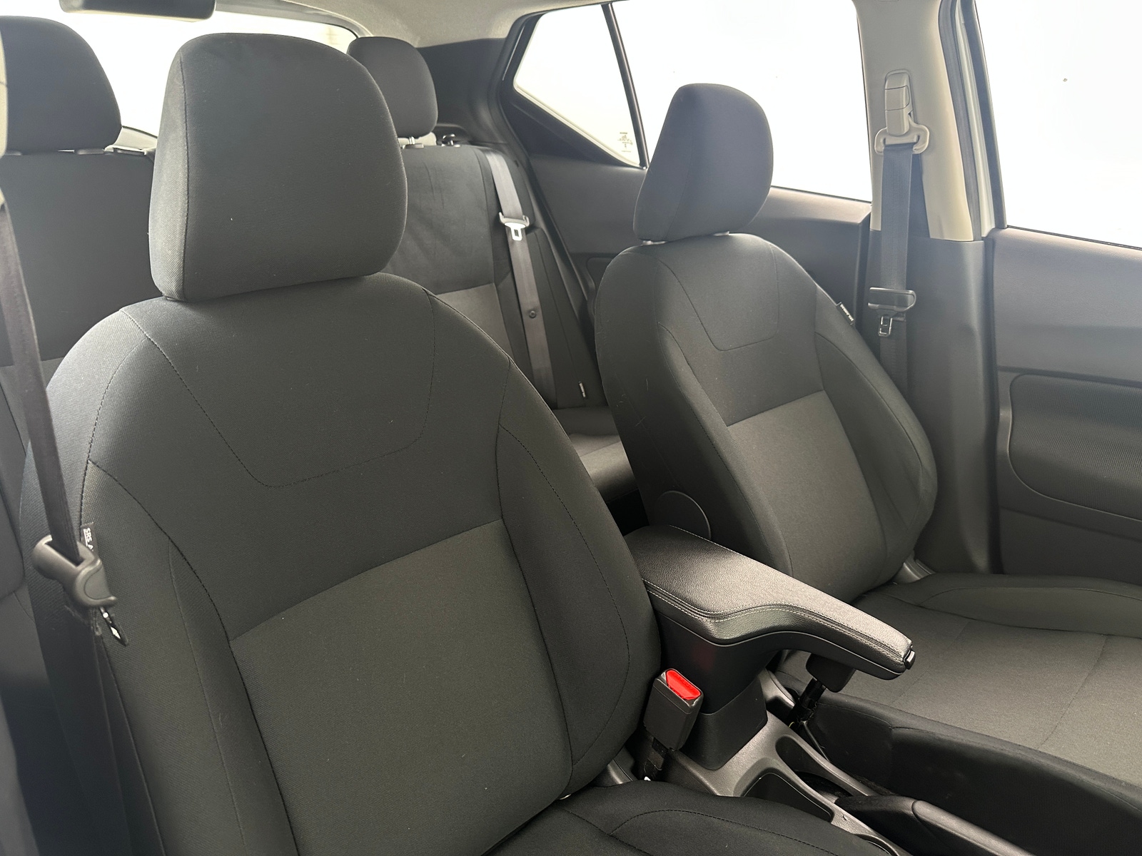 Thumbnail: 2024 Nissan Kicks - 2