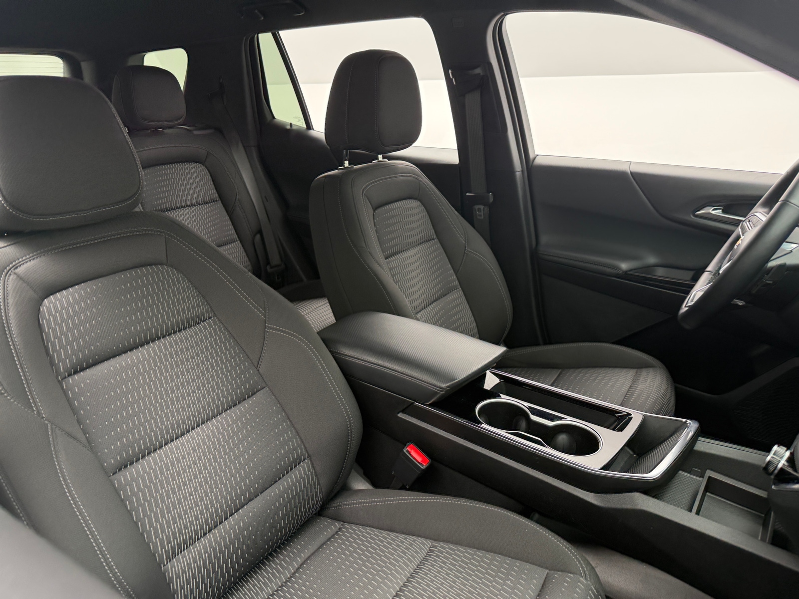 Thumbnail: 2025 Chevrolet Equinox - 2