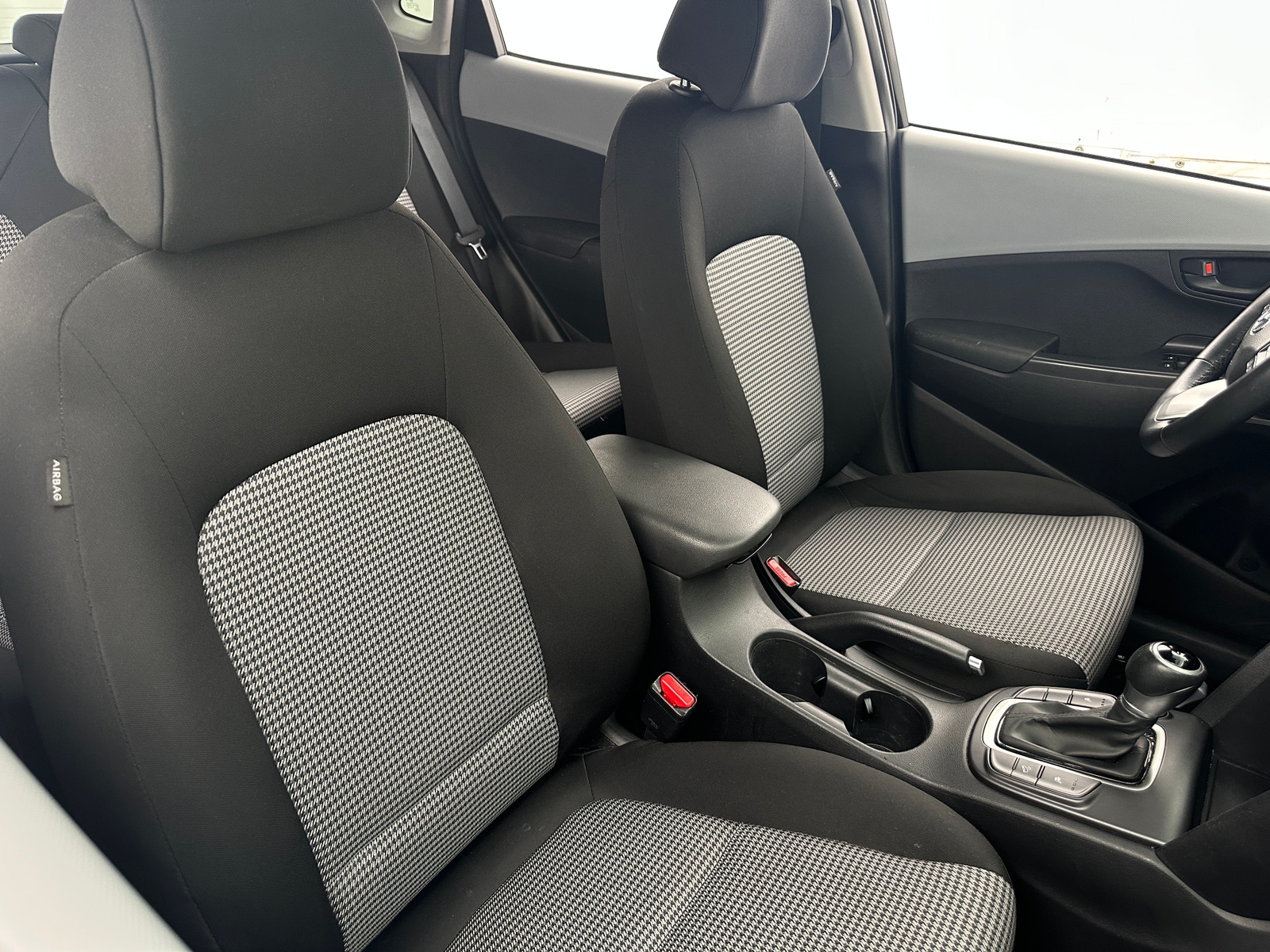 Thumbnail: 2018 Hyundai Kona - 2