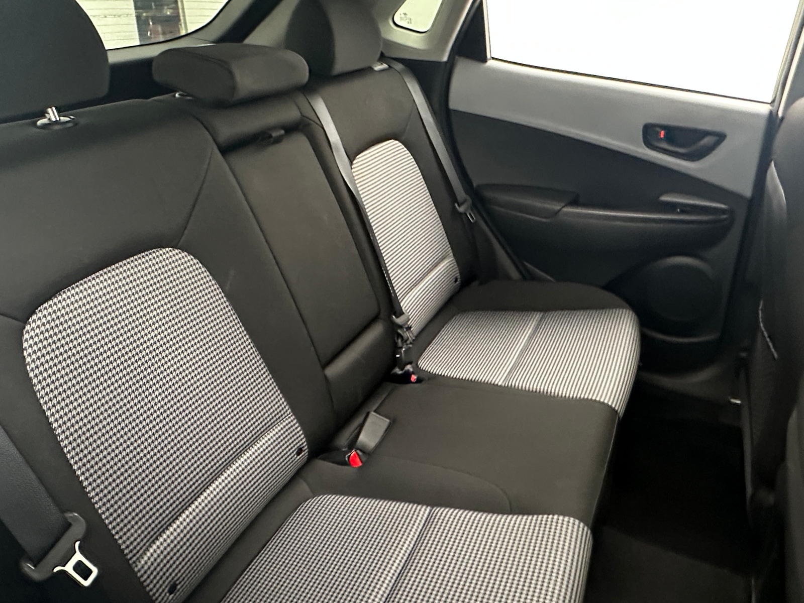 Thumbnail: 2018 Hyundai Kona - 6