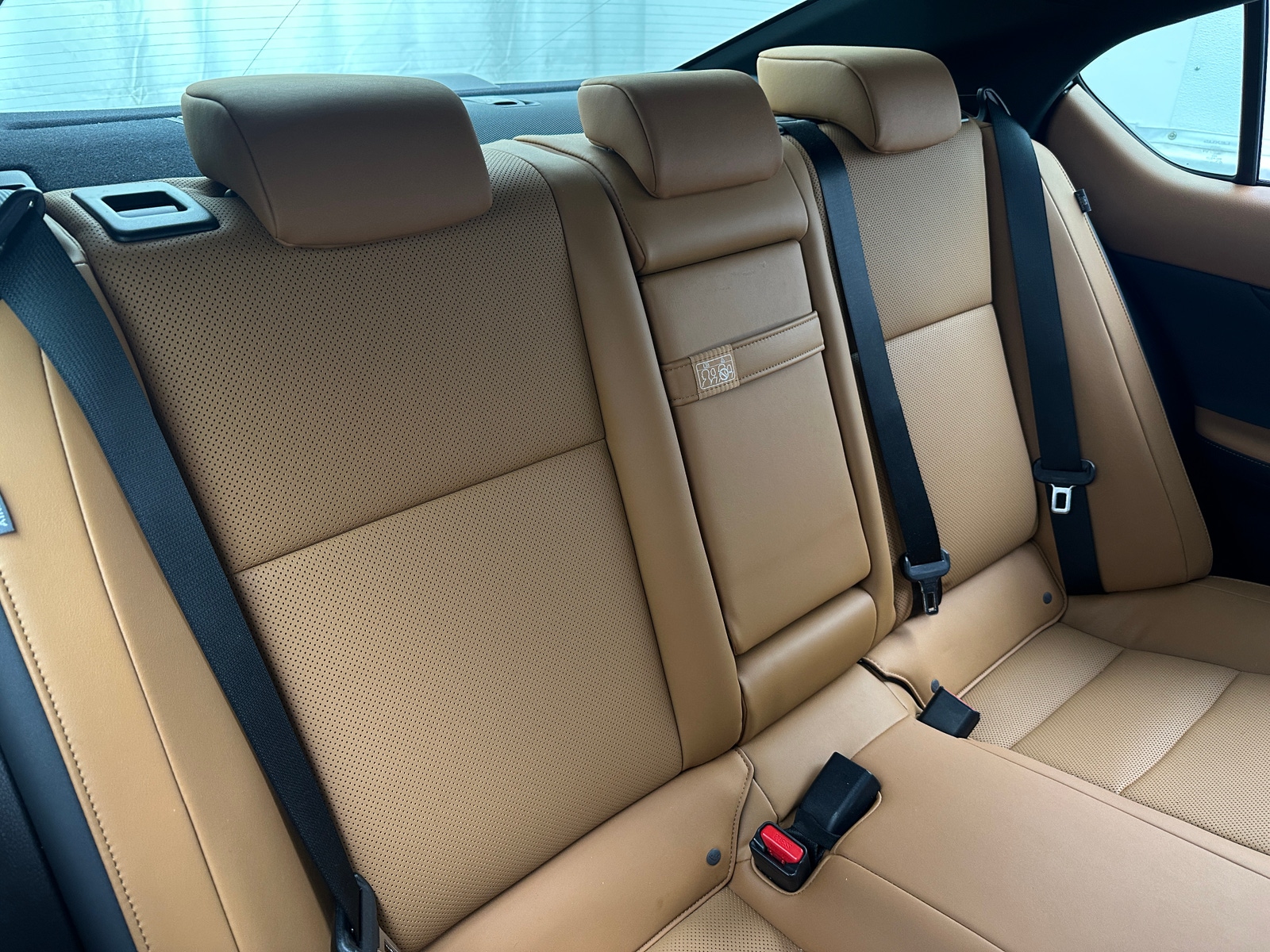 Thumbnail: 2022 Lexus IS - 5