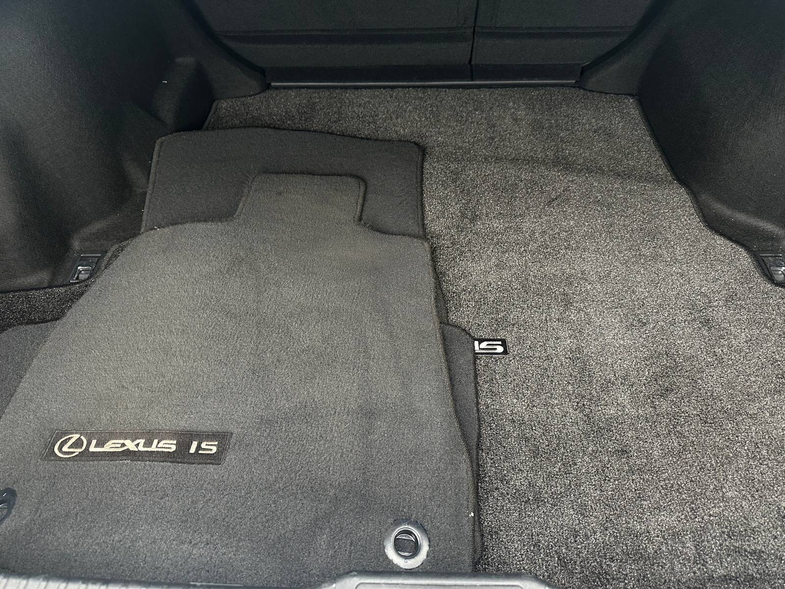 Thumbnail: 2022 Lexus IS - 6