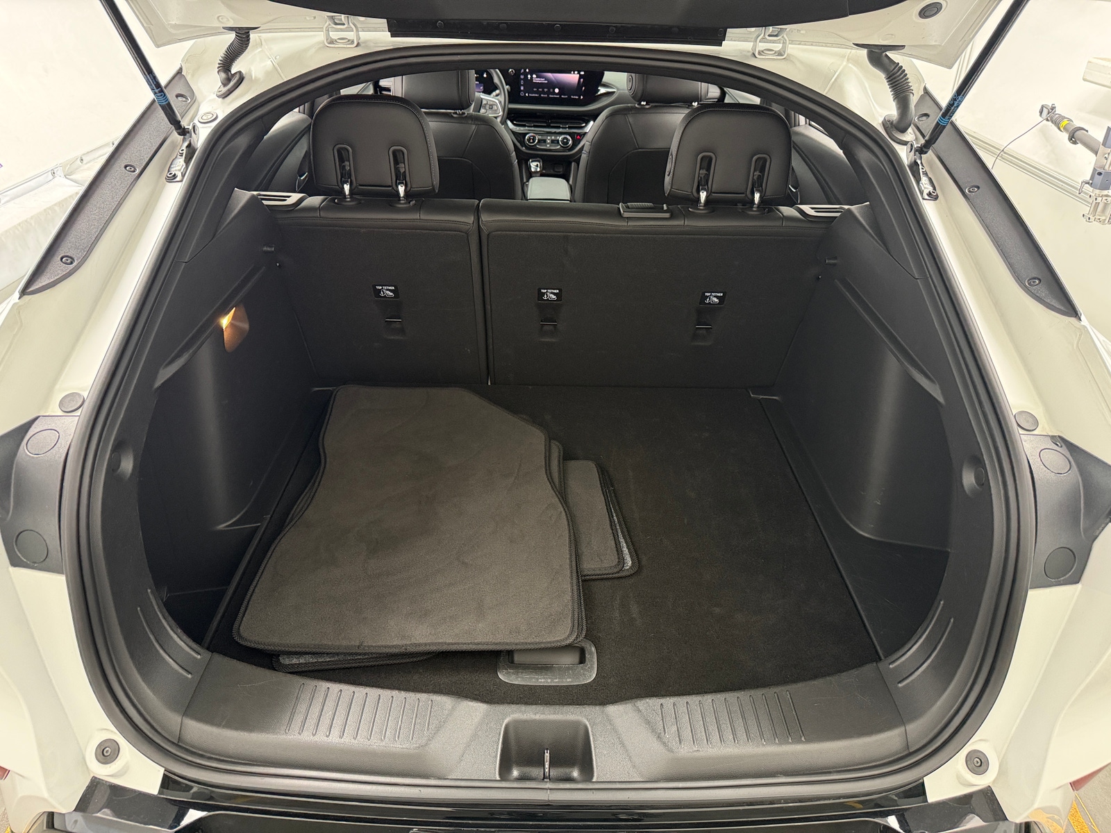 Thumbnail: 2025 Buick Envista - 6