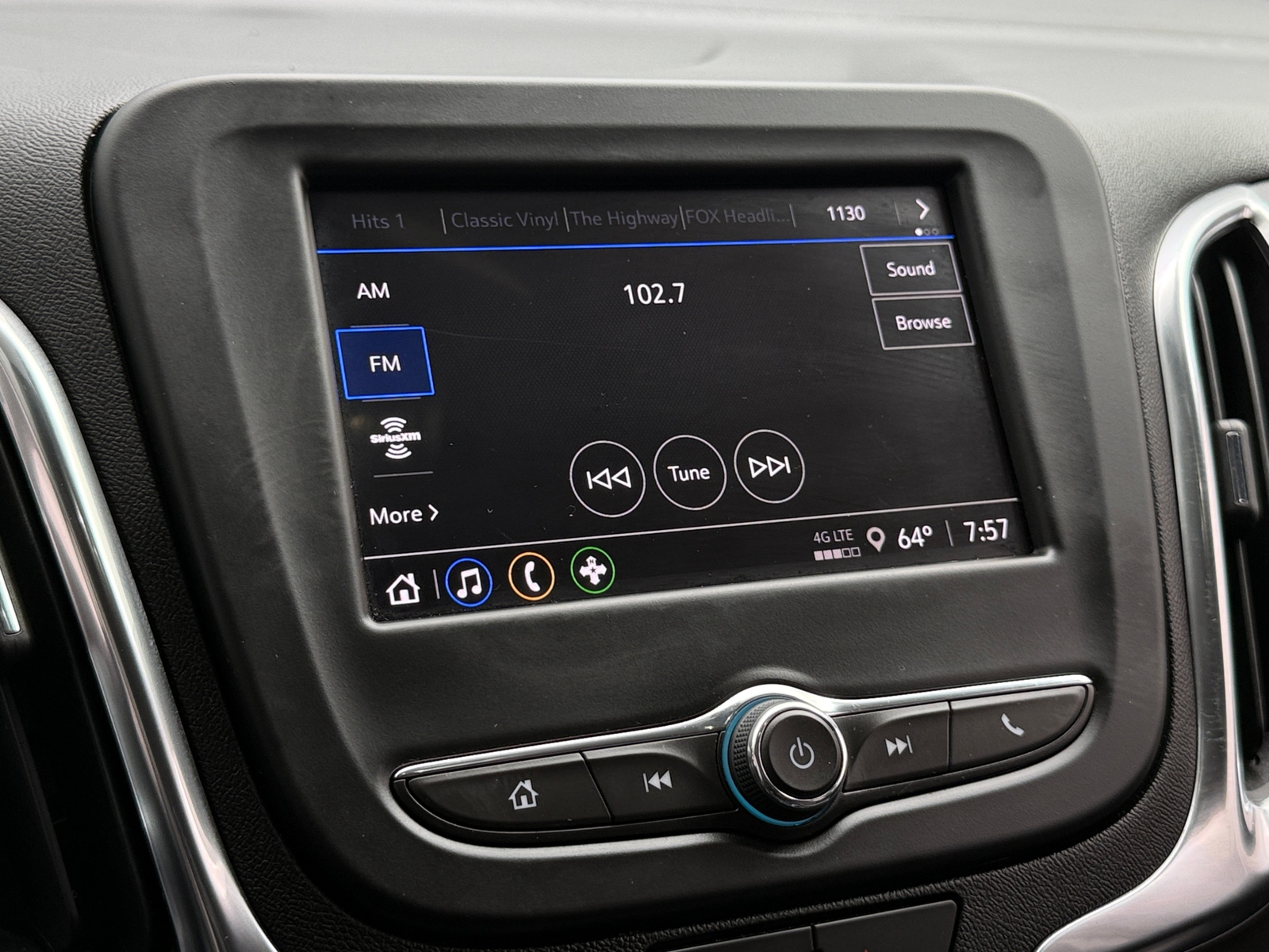 Thumbnail: 2024 Chevrolet Equinox - 4