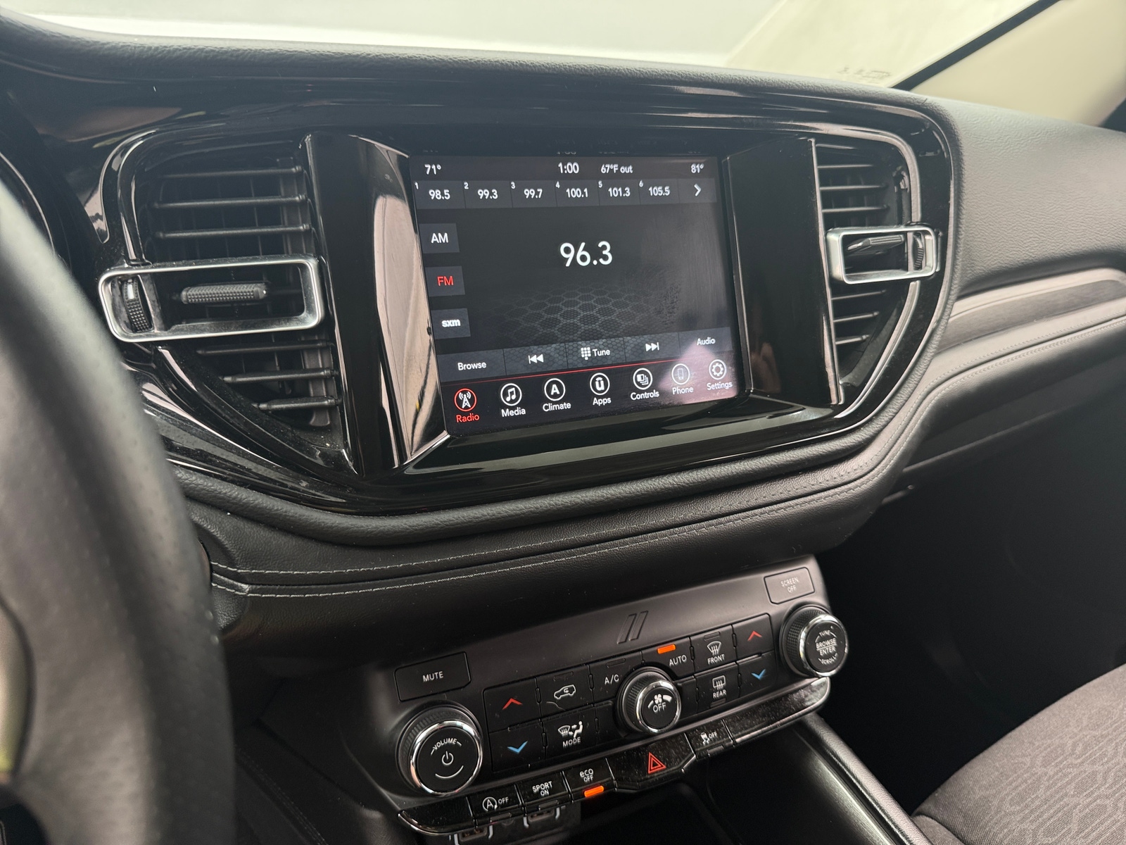 Thumbnail: 2021 Dodge Durango - 4