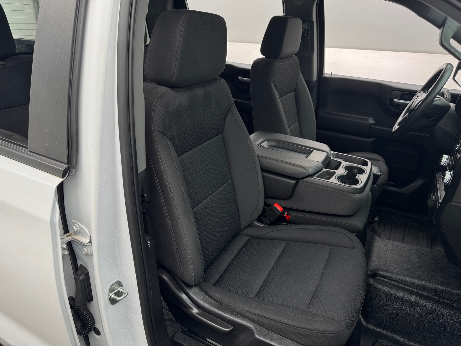 Thumbnail: 2023 GMC Sierra 1500 - 2