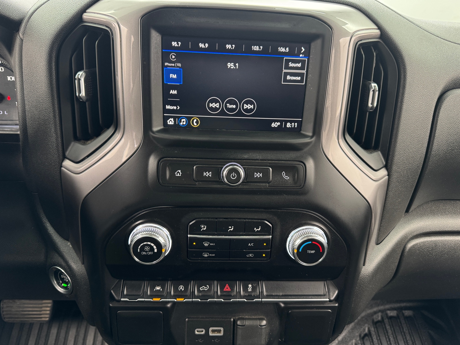 Thumbnail: 2023 GMC Sierra 1500 - 4