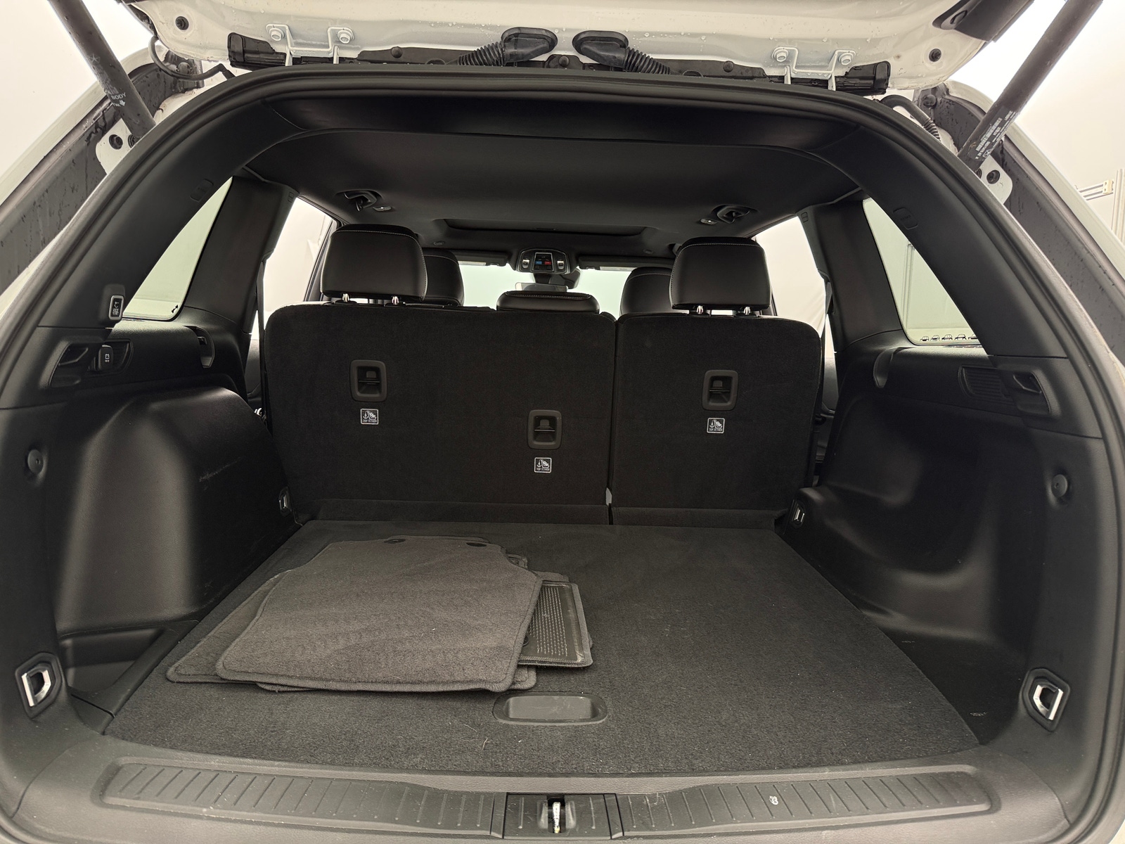 Thumbnail: 2025 Jeep Grand Cherokee - 6