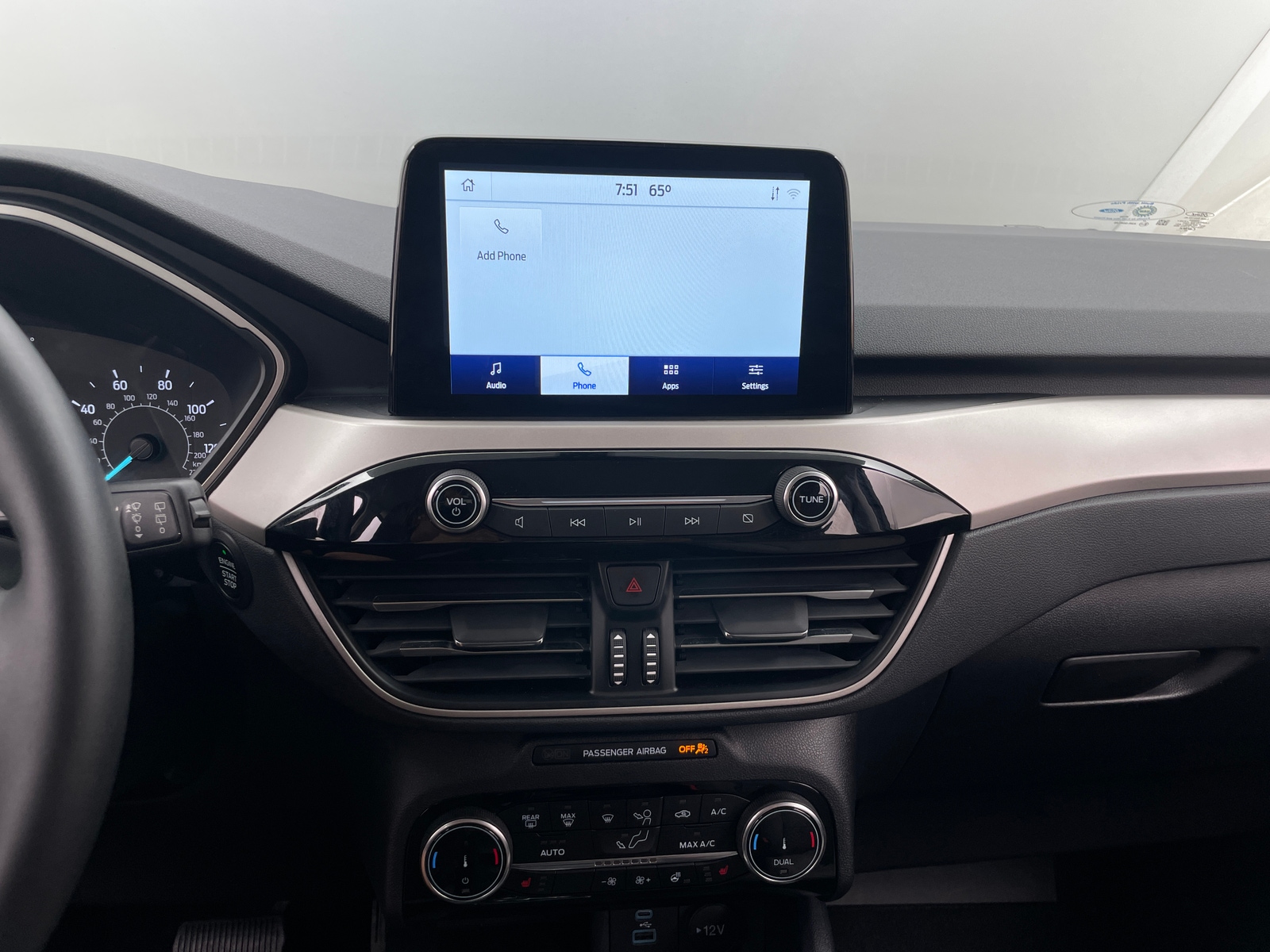 Thumbnail: 2022 Ford Escape - 4