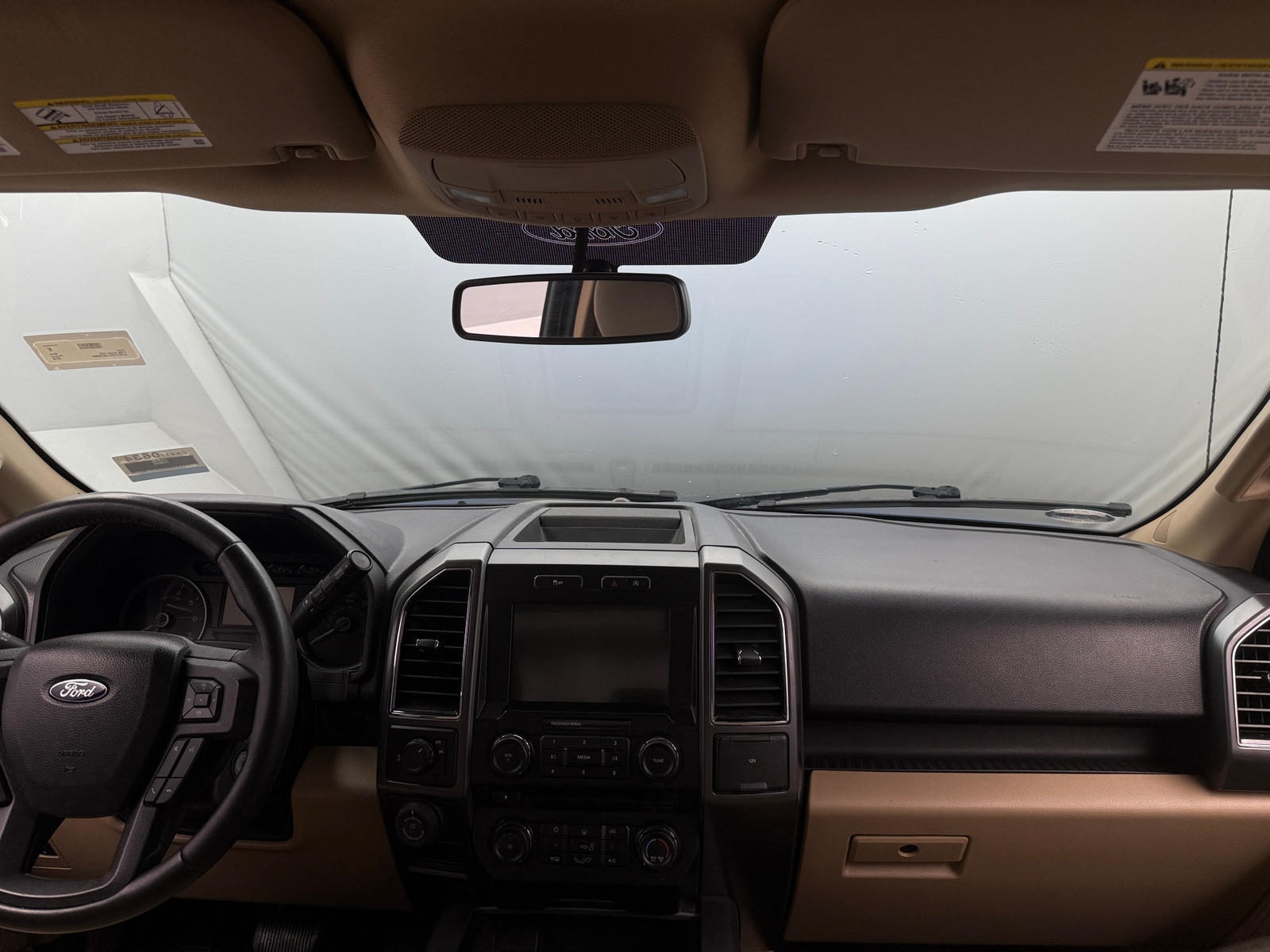 Thumbnail: 2018 Ford Econoline - 3