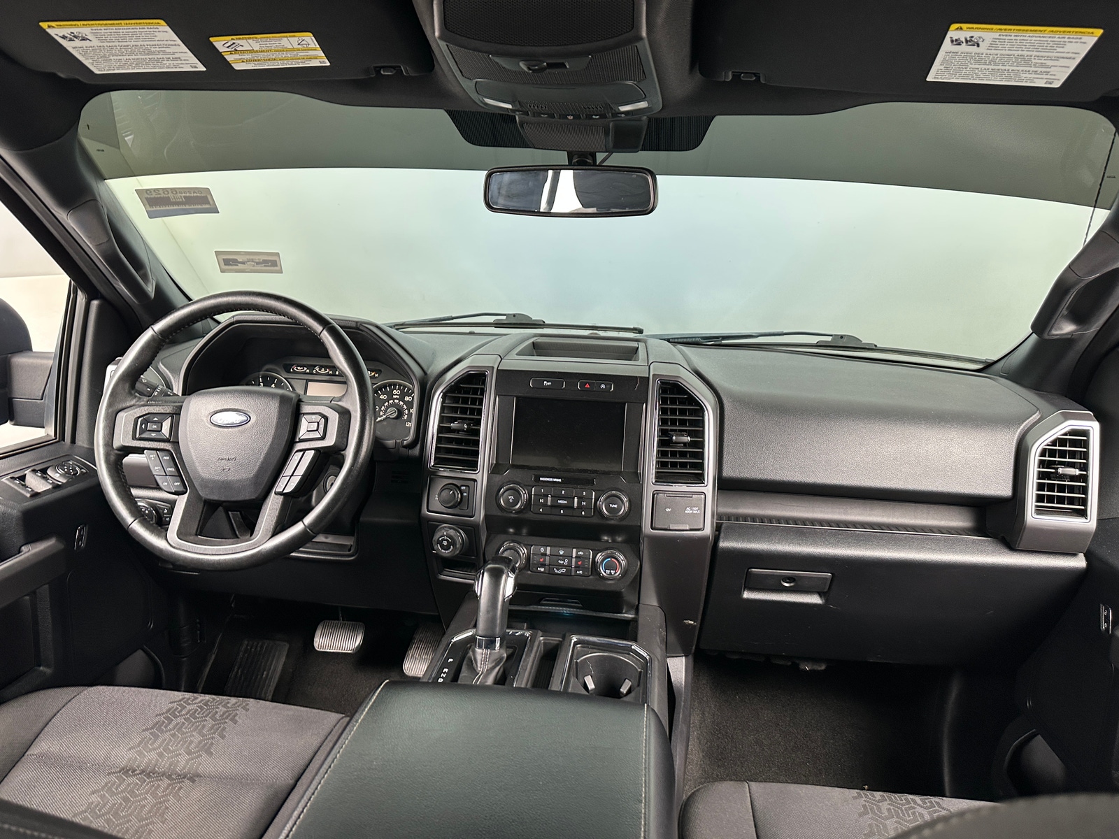 Thumbnail: 2019 Ford Econoline - 3