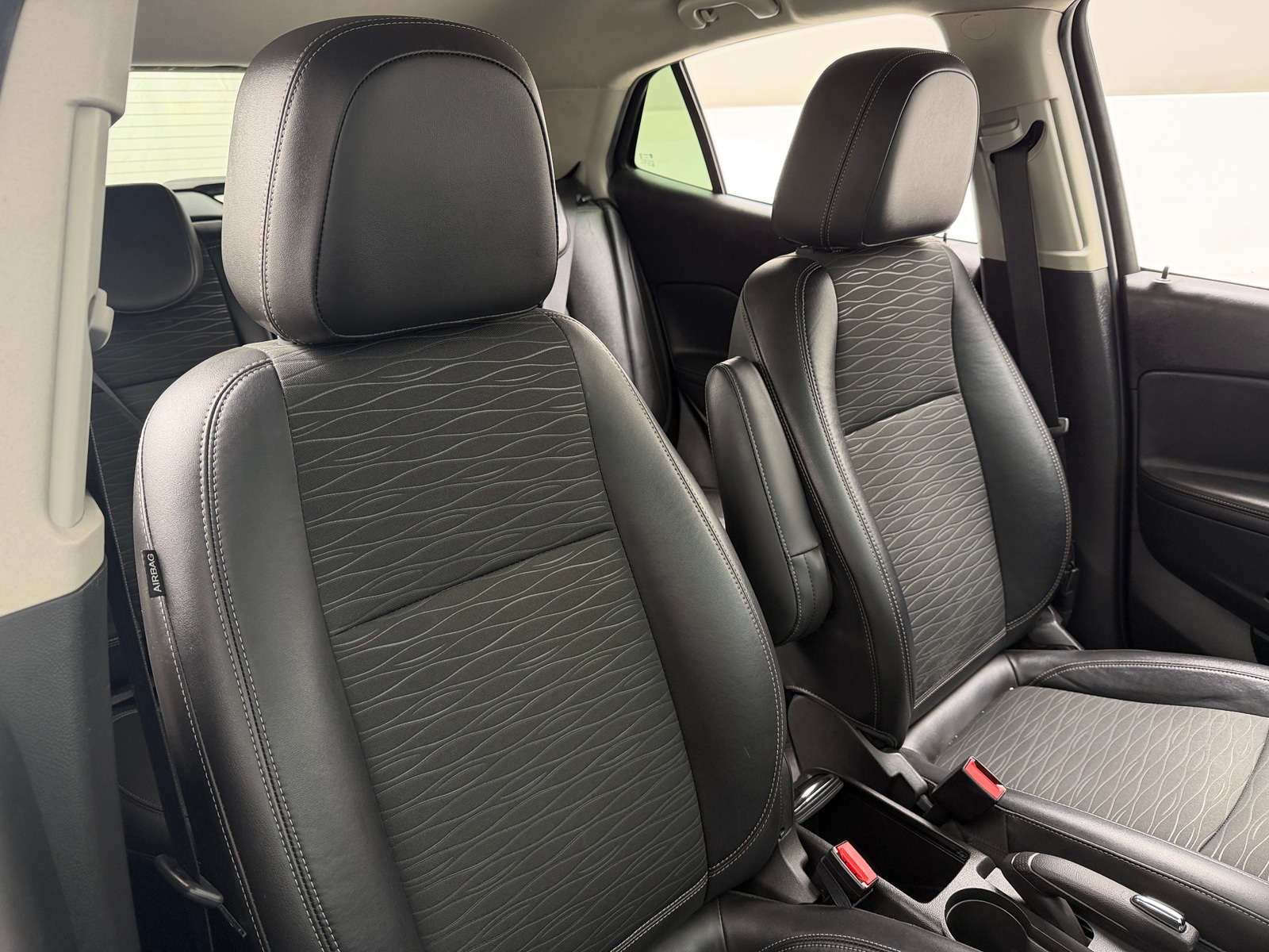 Thumbnail: 2016 Buick Encore - 2