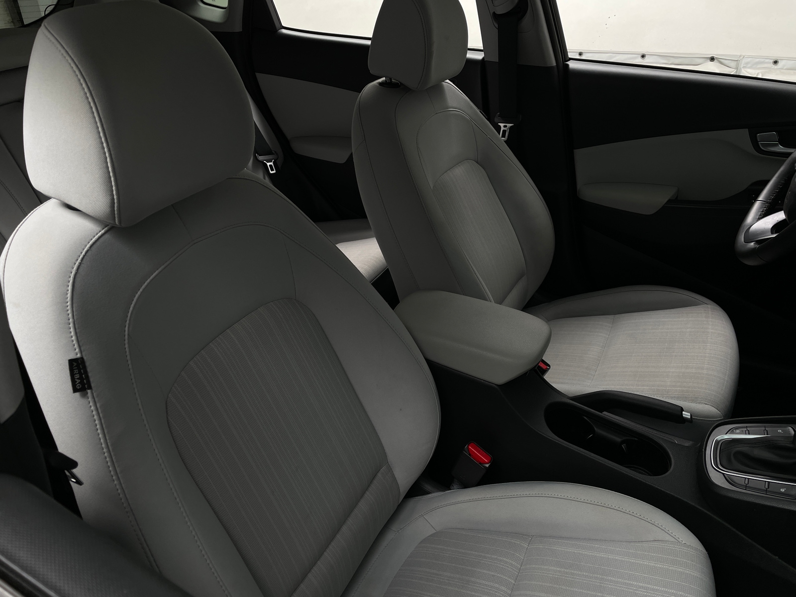 Thumbnail: 2023 Hyundai Kona - 2