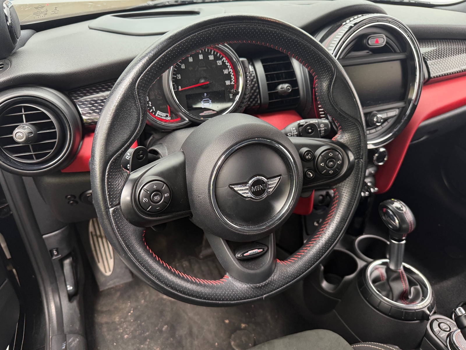 Thumbnail: 2015 MINI Cooper Hardtop - 4