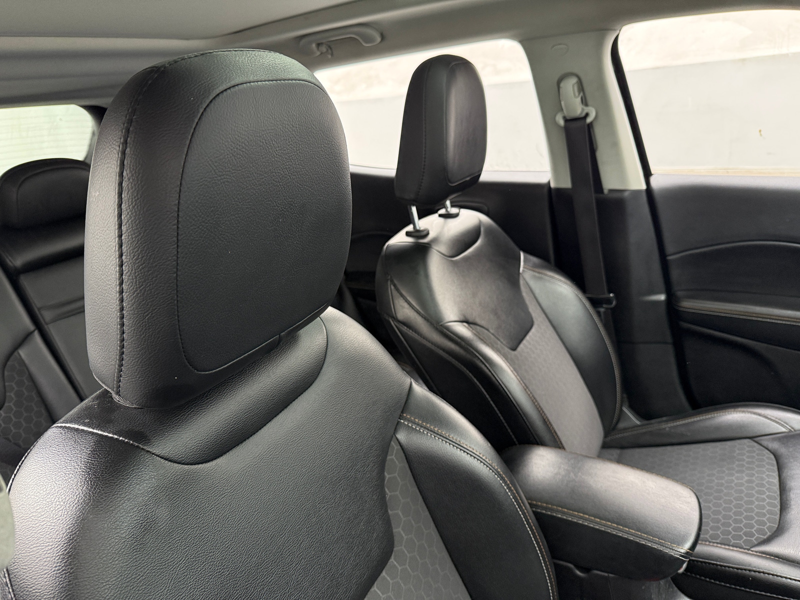 Thumbnail: 2019 Jeep Compass - 2