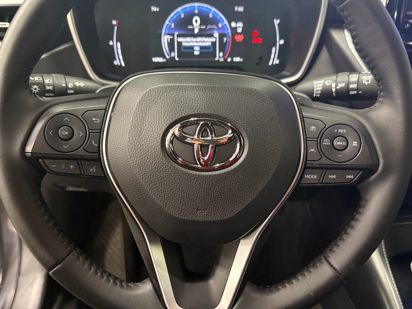 Thumbnail: 2025 Toyota Corolla - 5