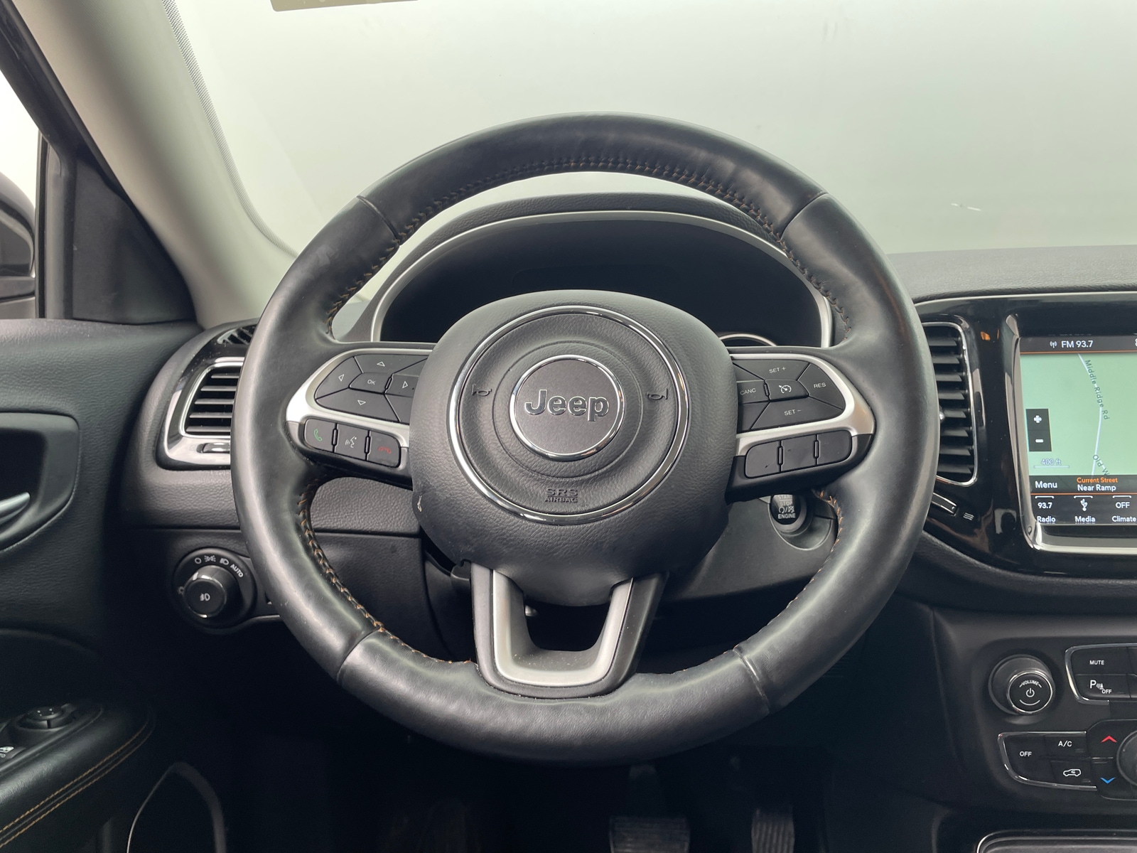 Thumbnail: 2018 Jeep Compass - 4