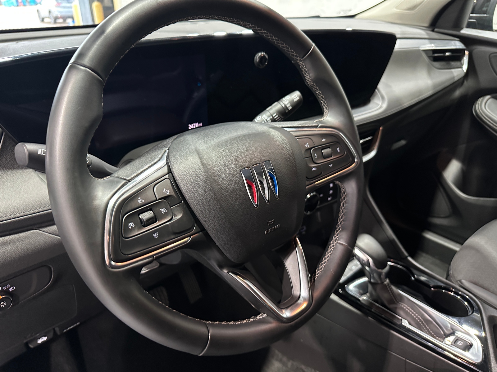 Thumbnail: 2025 Buick Encore GX - 4