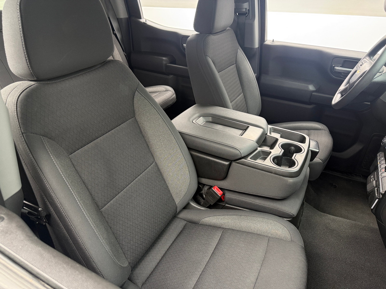 Thumbnail: 2022 Chevrolet Silverado 1500 - 2