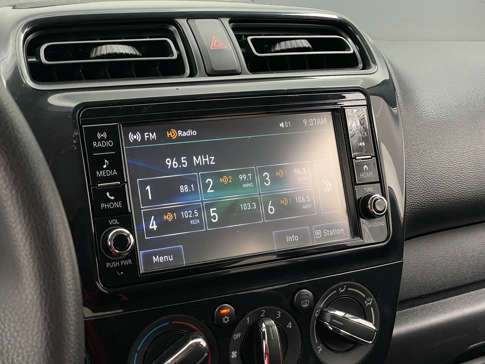 Thumbnail: 2019 Mitsubishi Mirage - 4