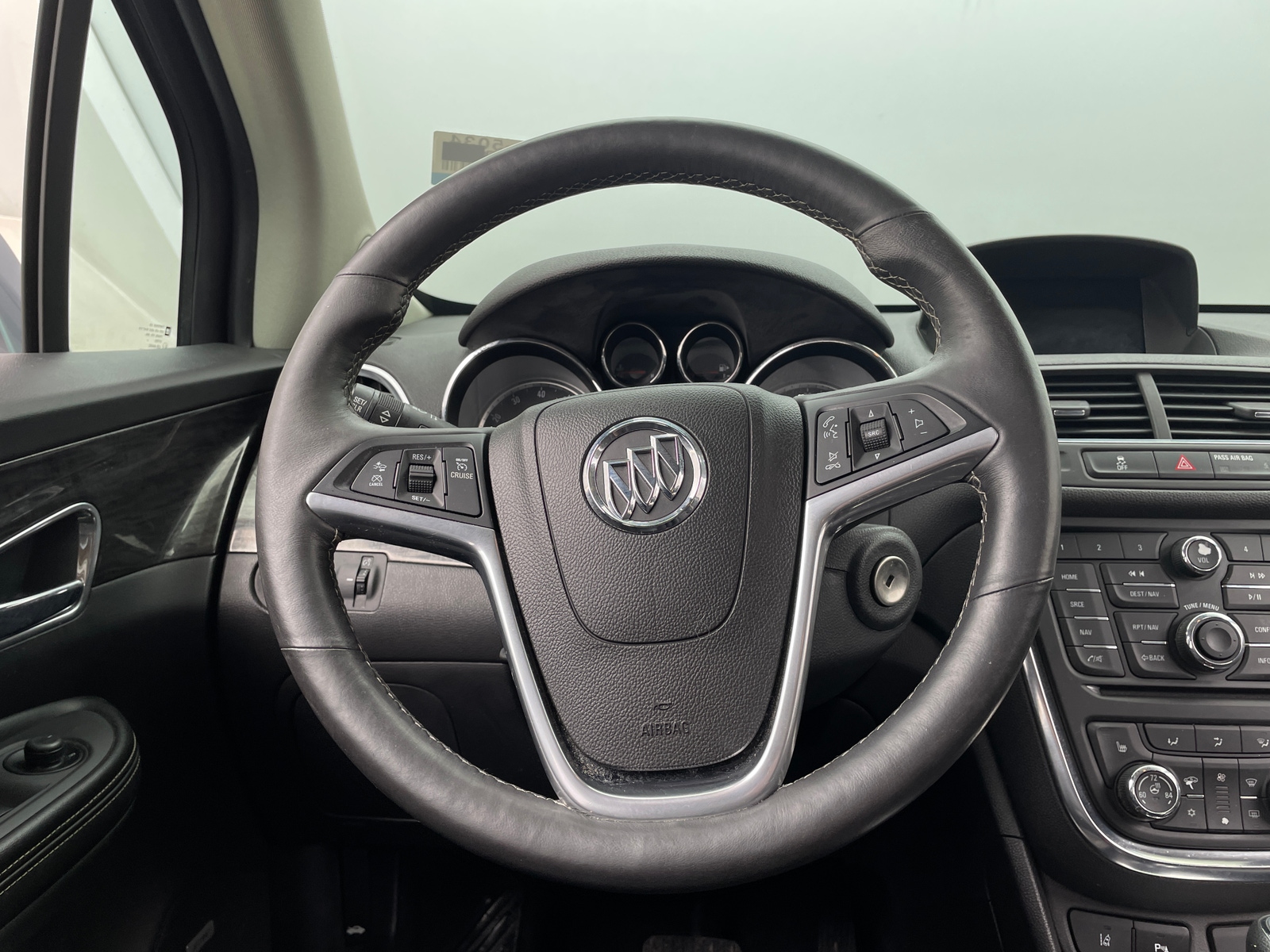 Thumbnail: 2014 Buick Encore - 4